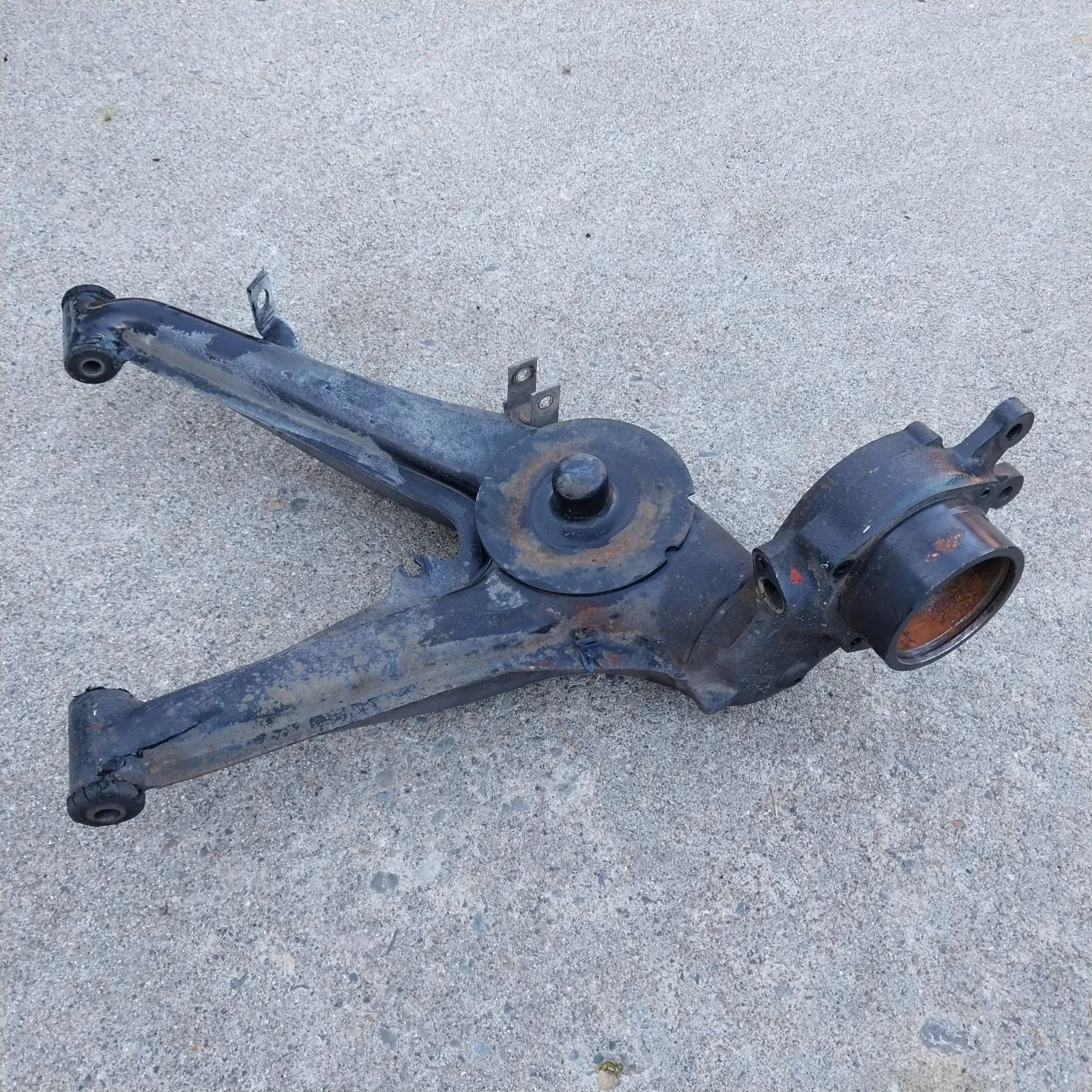BMW E30 Left Driver Side Rear Axle ABS Trailing Arm 33321137641