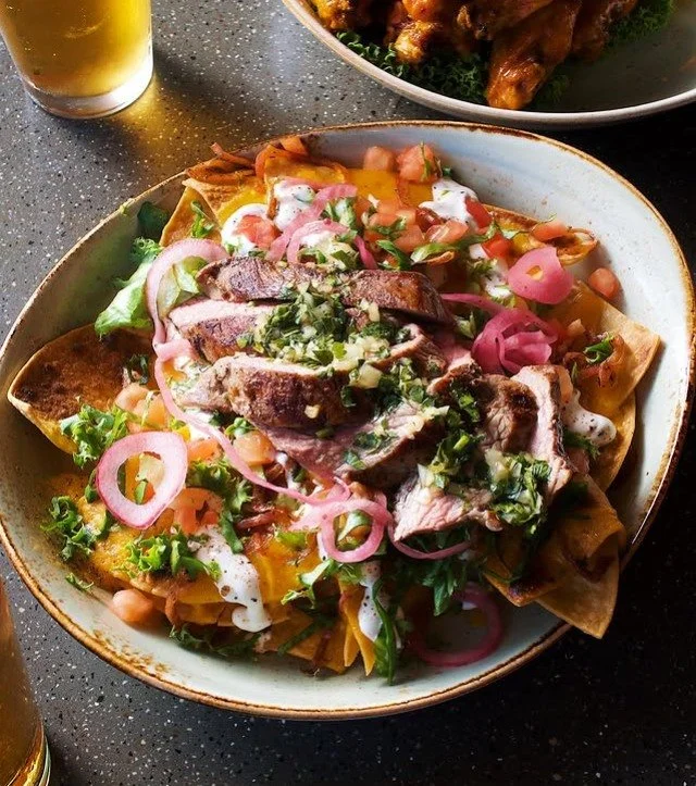 @skamanialodge New Sunday Football specials in the River Rock Lounge. Come watch the game, grab a beer, and eat some nachos!

#GameDayEats #NachoLovers #Nachos #hoodrivereats