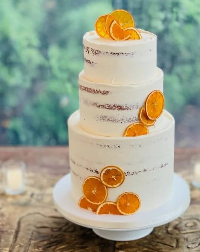 This is just a beautiful cake by @windflowercakes_hoodriver. 

As they shared, &quot;This is your reminder that your wedding cake can be just as natural as the nature we find here in the Gorge.

One of our core values is quality, which means creating