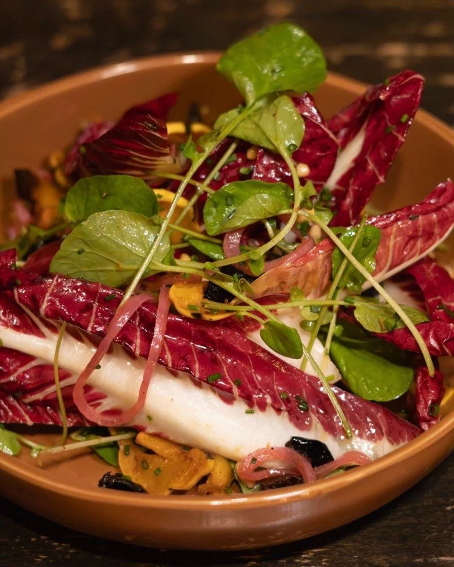 @pixantacos&rsquo;s Winter Greens salad (and it won&rsquo;t be around forever 👀) is just one highlight in this week&rsquo;s Thursday Tidbits.

Here&rsquo;s what else is happening around the Gorge:

🍕 New Argentine-inspired restaurant, The Hive  @th