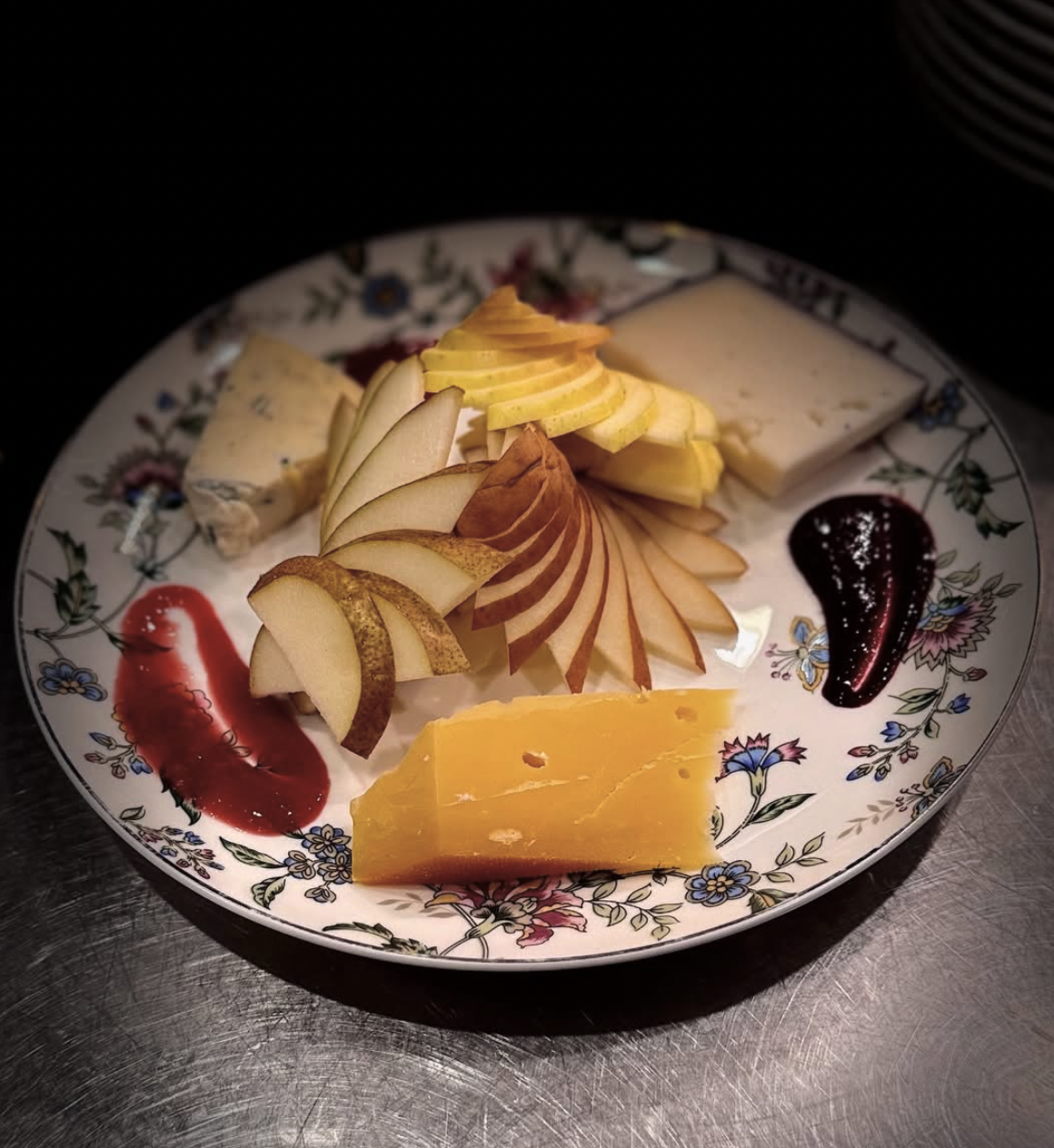Celilo Cheese Platter