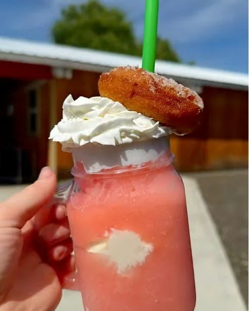 Memorial Day weekend is almost here, strawberry season is officially underway, and this week&rsquo;s Thursday Tidbits is full of sunny sips, picnic-ready bites, fresh beer pours, and sweet seasonal treats. 🍓☀️

🍓 @pearlsplacefruit  has self-serve U