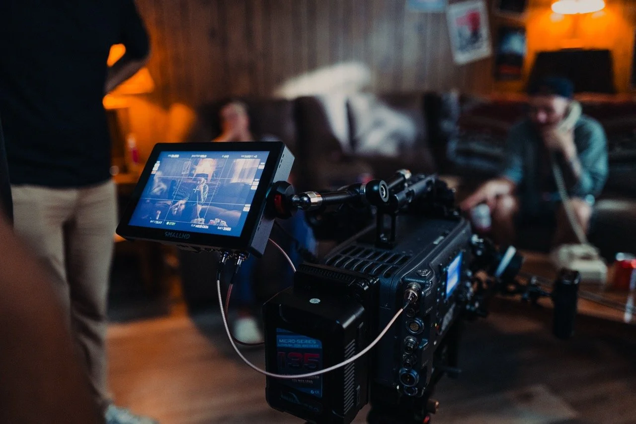 Narrative Commercials vs Hard-Sell Ads: Why Storytelling Wins in Modern Marketing