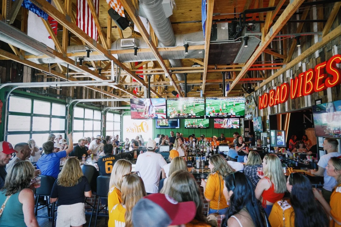 Grab a seat at the bar or out on the patio— we’re serving up your favorite burgers & nachos + FOOTBALL is on all day!