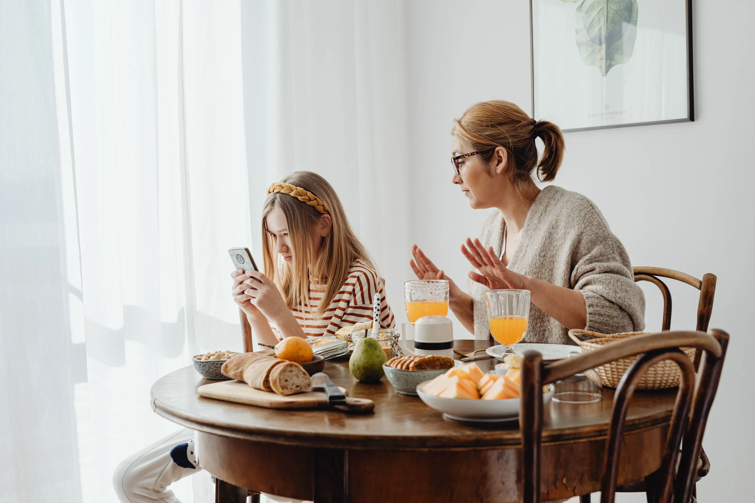Emotion Coaching vs. Emotion Dismissing: How Your Reaction to Big Feelings Shapes Your Child