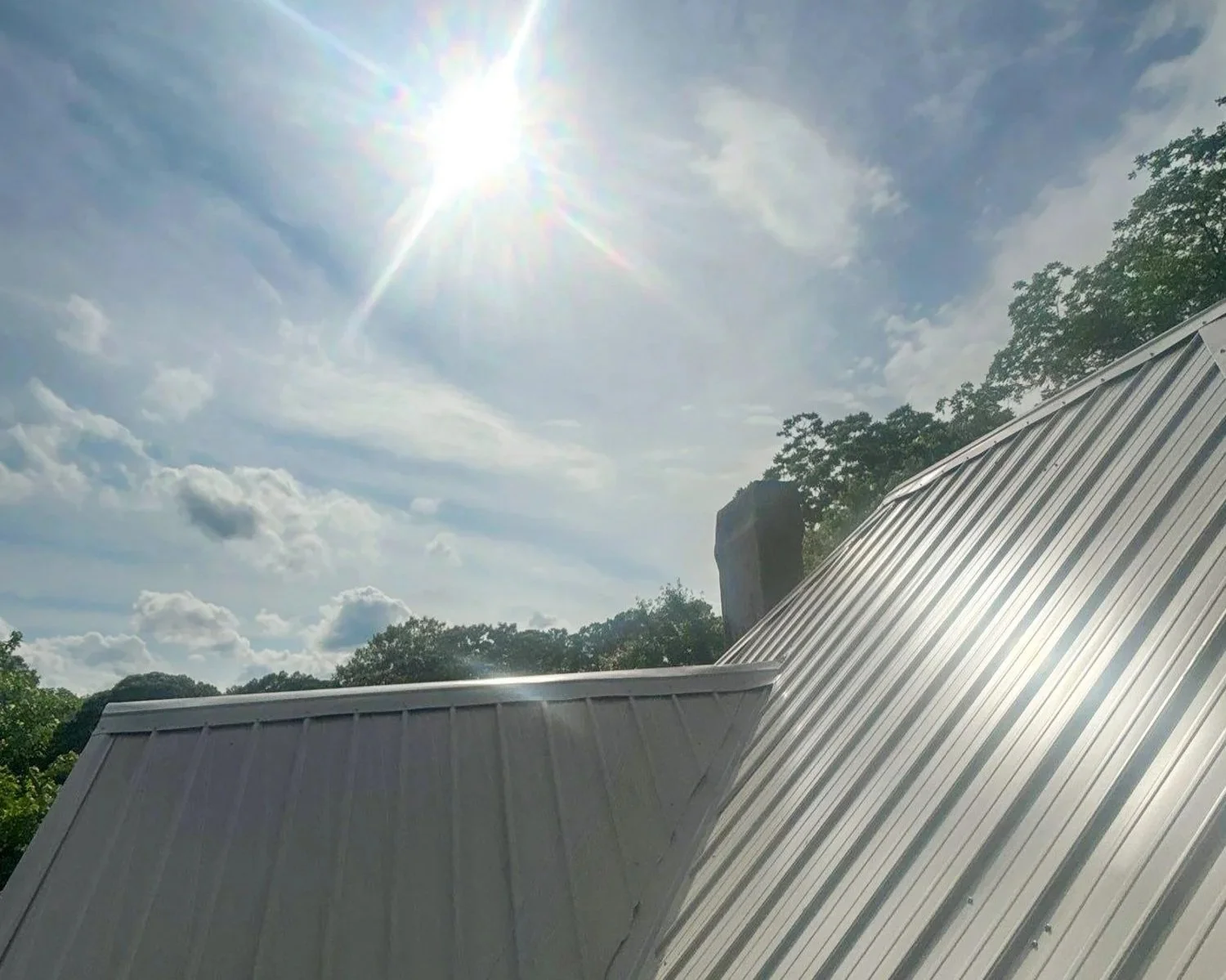 Corrugated vs. Standing Seam: Picking the Right Metal Roof for Your Alabama Home
