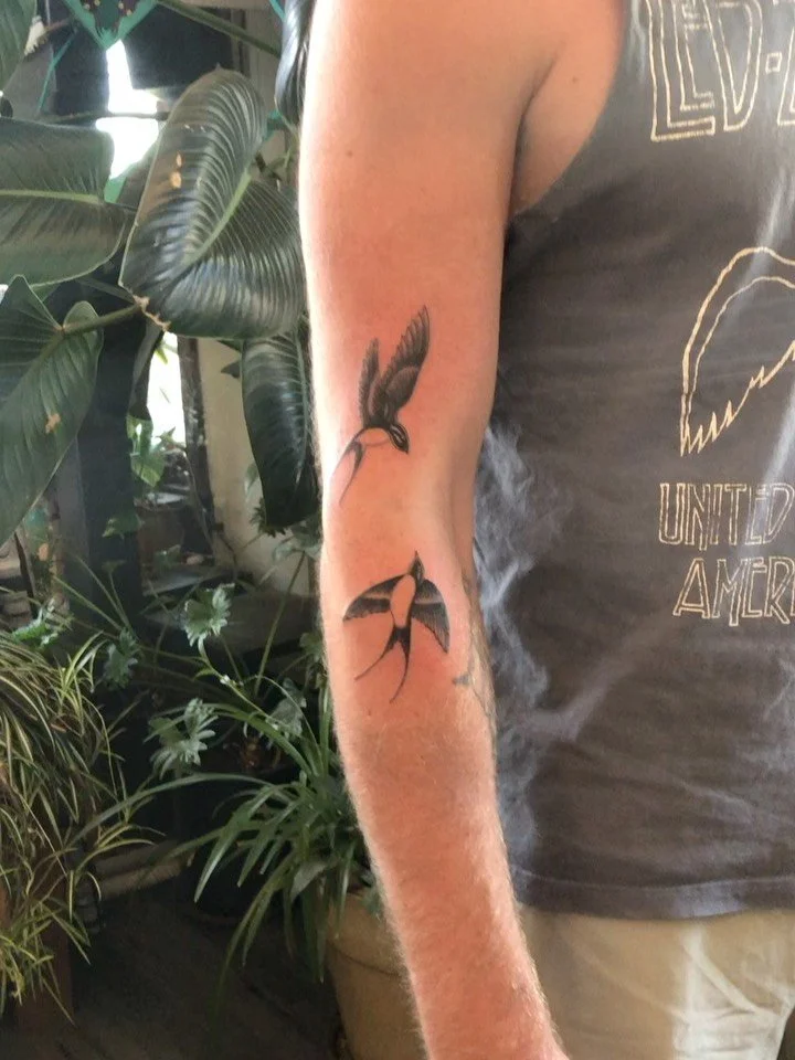 Grateful for this experience, and the people that flow in and out of it. Ty all, Ty Tattooing π¦‍β¬
#tattoo #tattoos #tattooing #tattooartists #tattooartist #tattooart #tattooist #tattooed #tat #tattooshop #truckee #truckeecalifornia #truth #trut