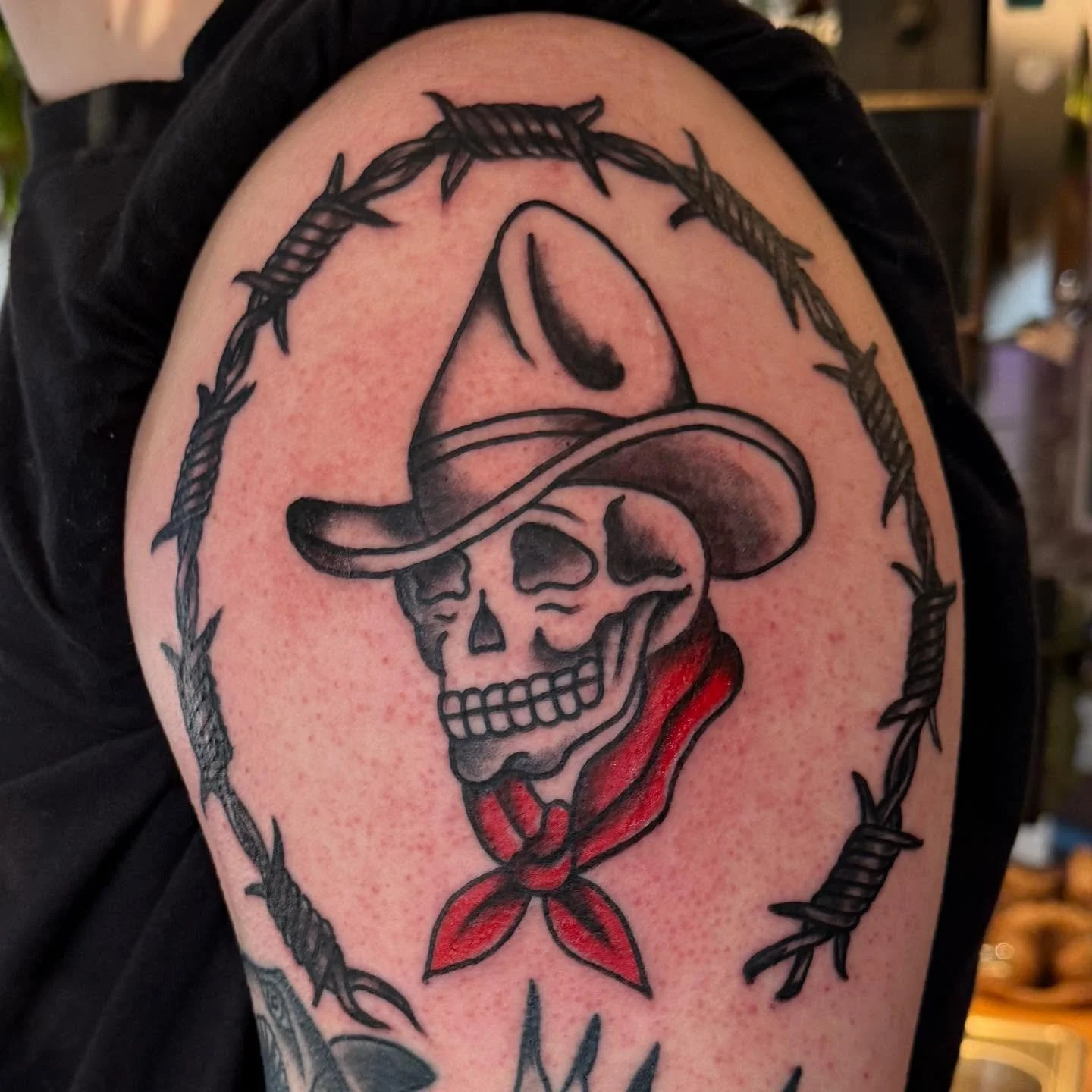Pumped on this T.P. tattoo, Traditional tattoos are cool. book me for your next one. Ty @raidynman, ty tattooing,  @truthtattootruckee 

#tattoo #truthtattoo #tat #traditonaltattoos #tattooshop #tatlife #tattoos #tattootruckee #truthtattootruckee #co