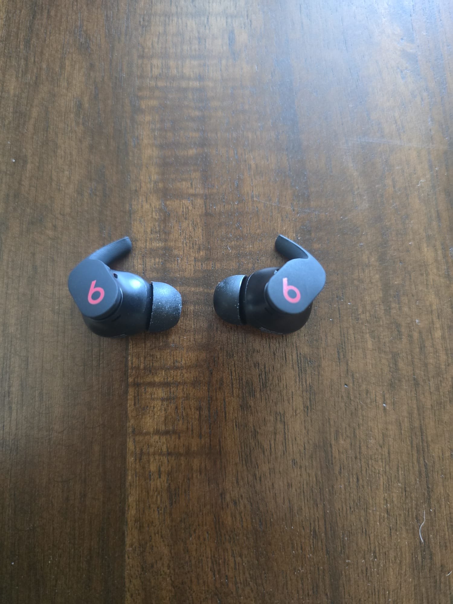 Beat Fit Pro Open Box 2.jpg