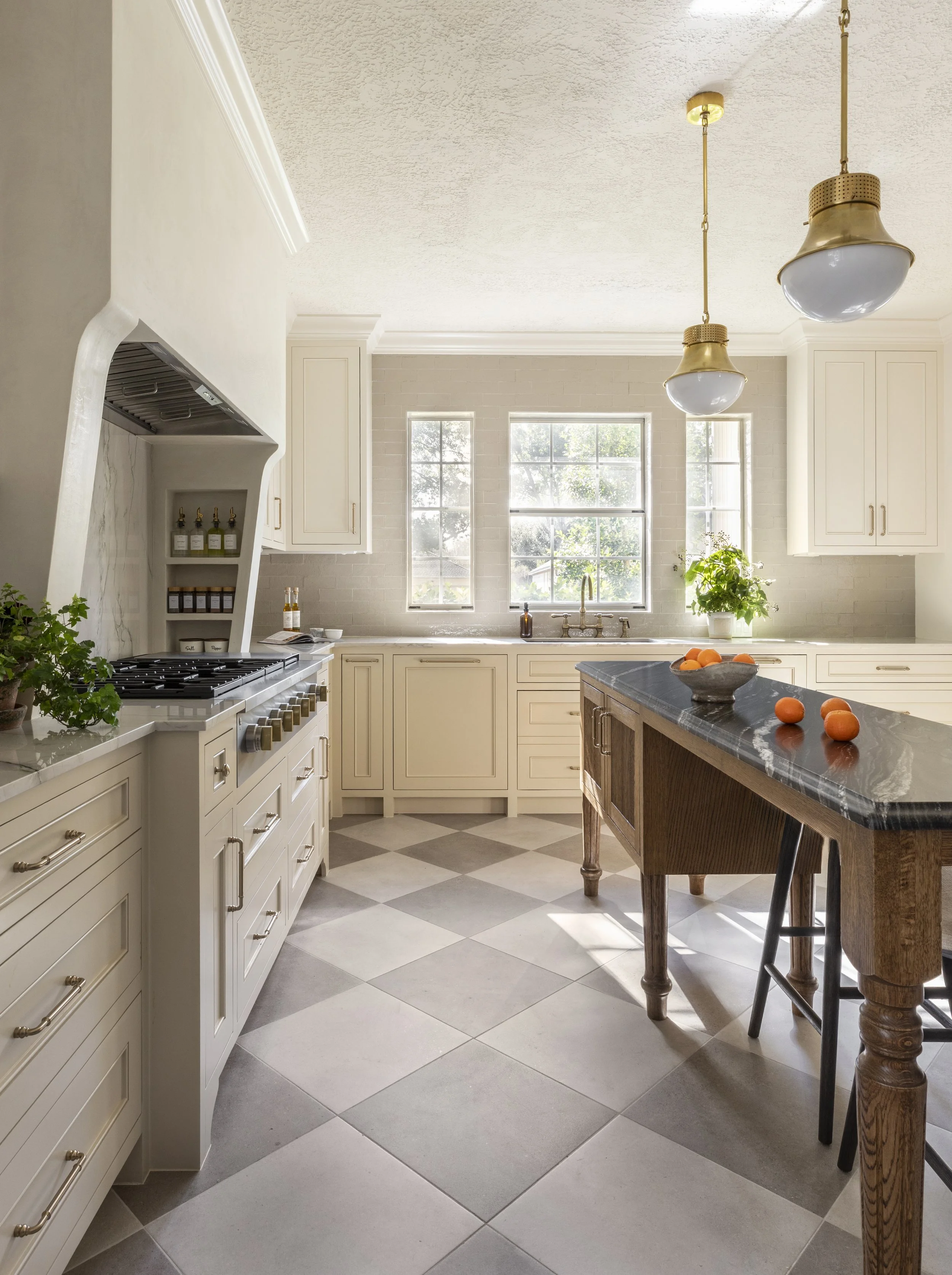 Traditional meets modern kitchen designed by Paula Dixon Design in Houston. 