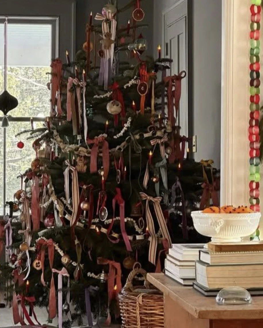 Remembering the Reason for the Season 

As we gather around beautiful spaces and meaningful traditions, we&rsquo;re reminded that Christmas is about so much more &mdash; the birth of Jesus, our true source of hope and light.

If you don&rsquo;t have 