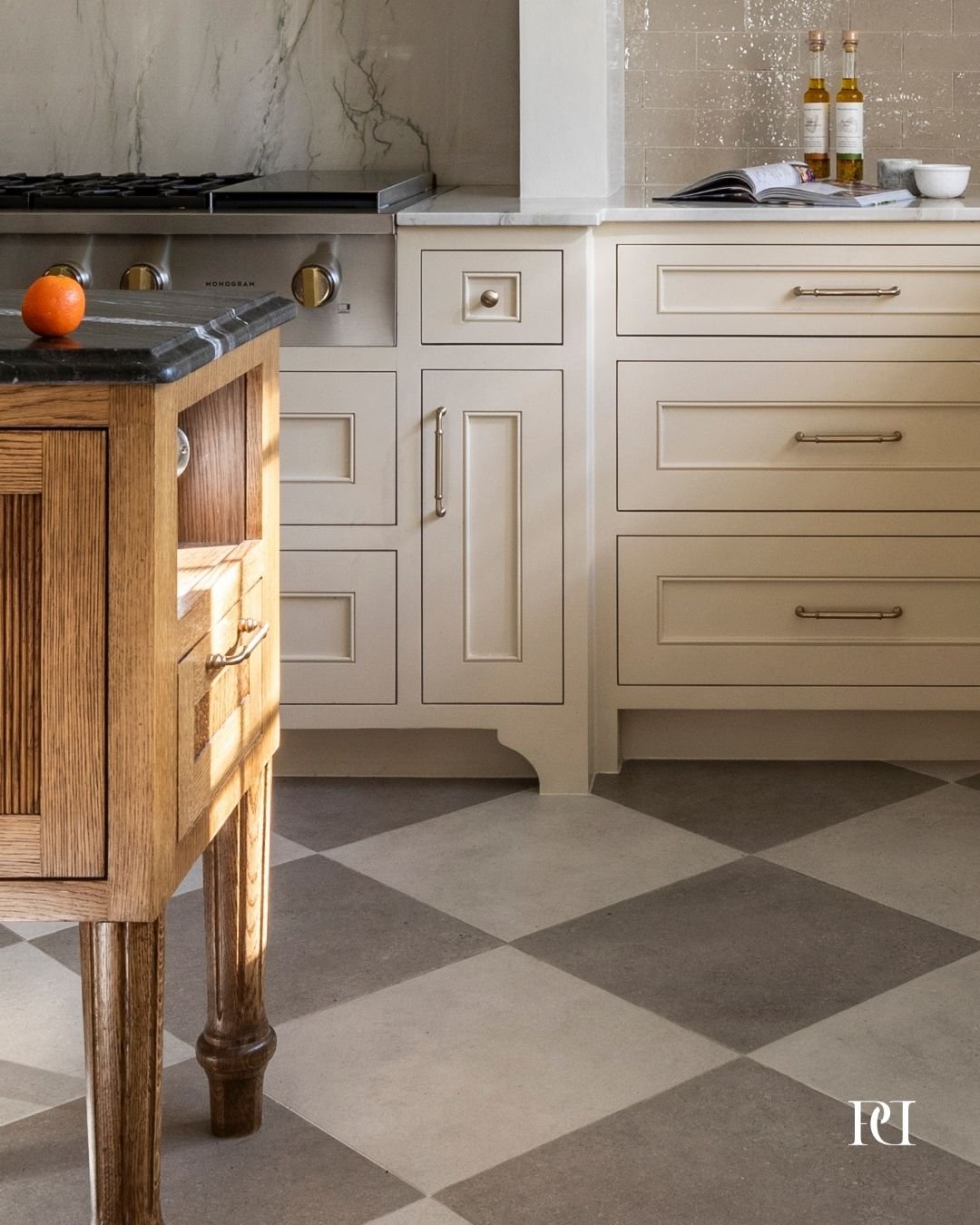 Designer details are what make a home feel collected, intentional, and truly custom for summer living.

&rarr; Custom toe kicks designed to feel like furniture pieces instead of stock cabinetry
&rarr; Tambour wood paneling on the custom island &amp; 