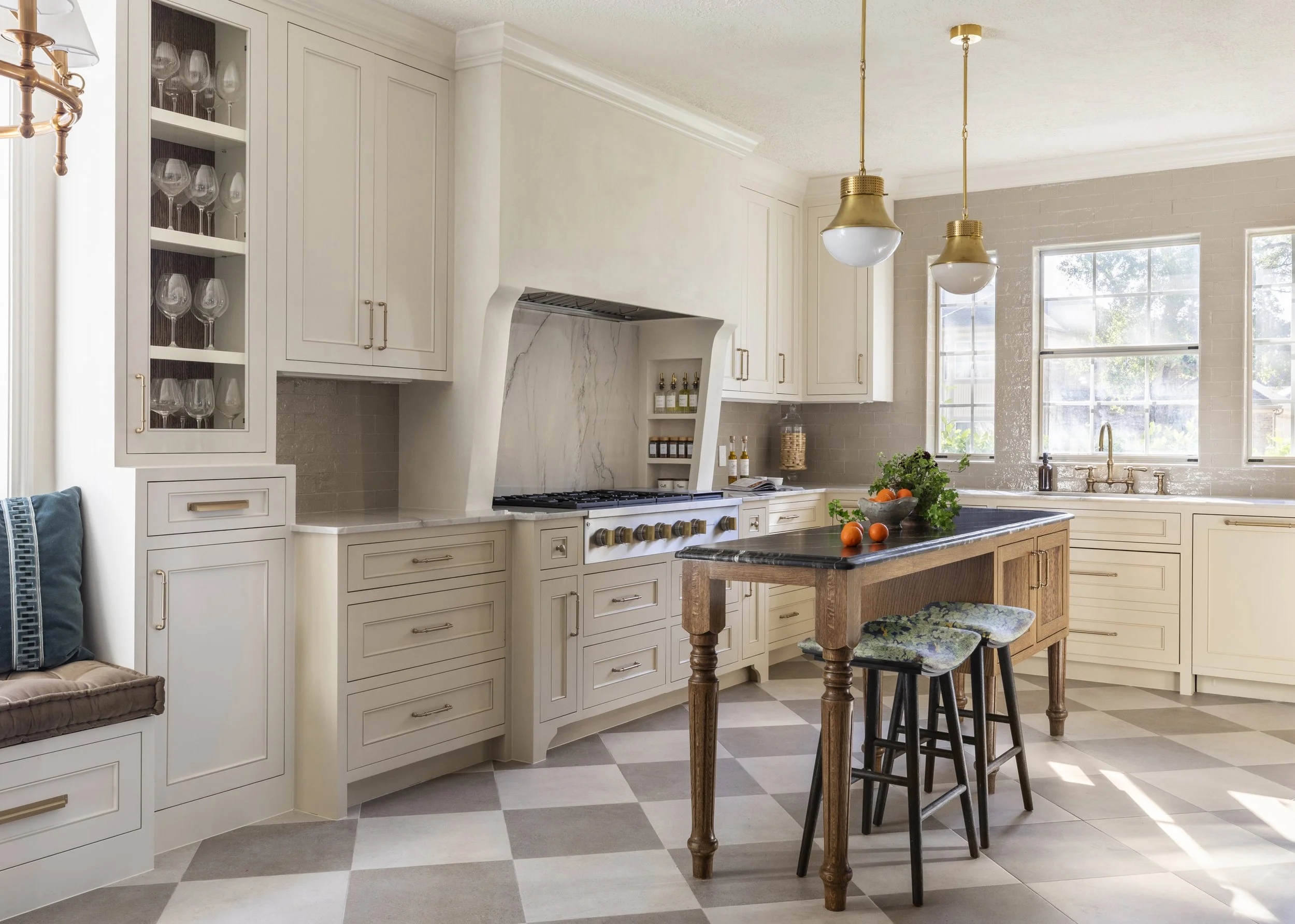 Paula Dixon Design in Houston designs custom furniture piece island. 