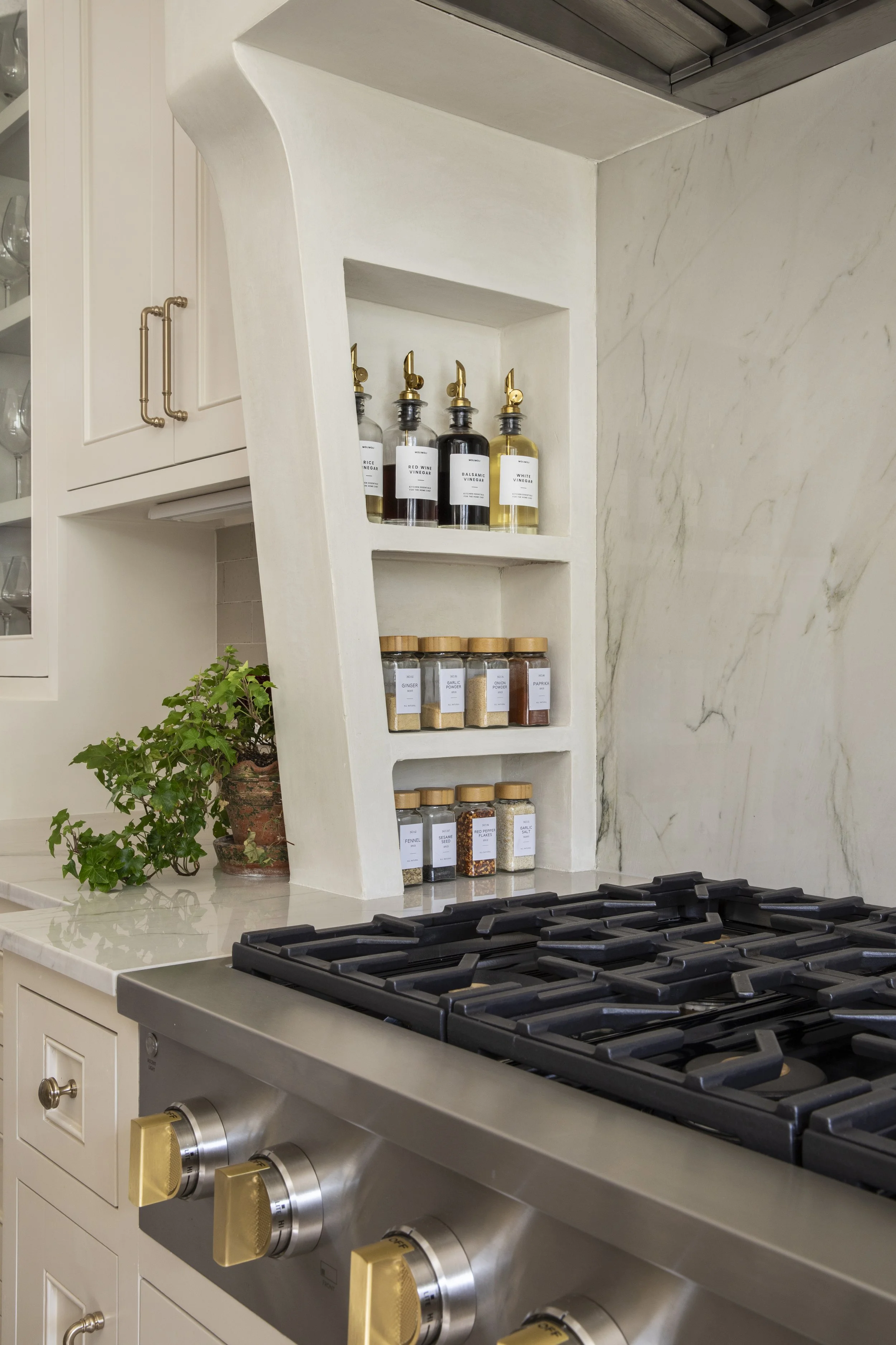 Integrated spice display designed by Paula Dixon Design in Houston.