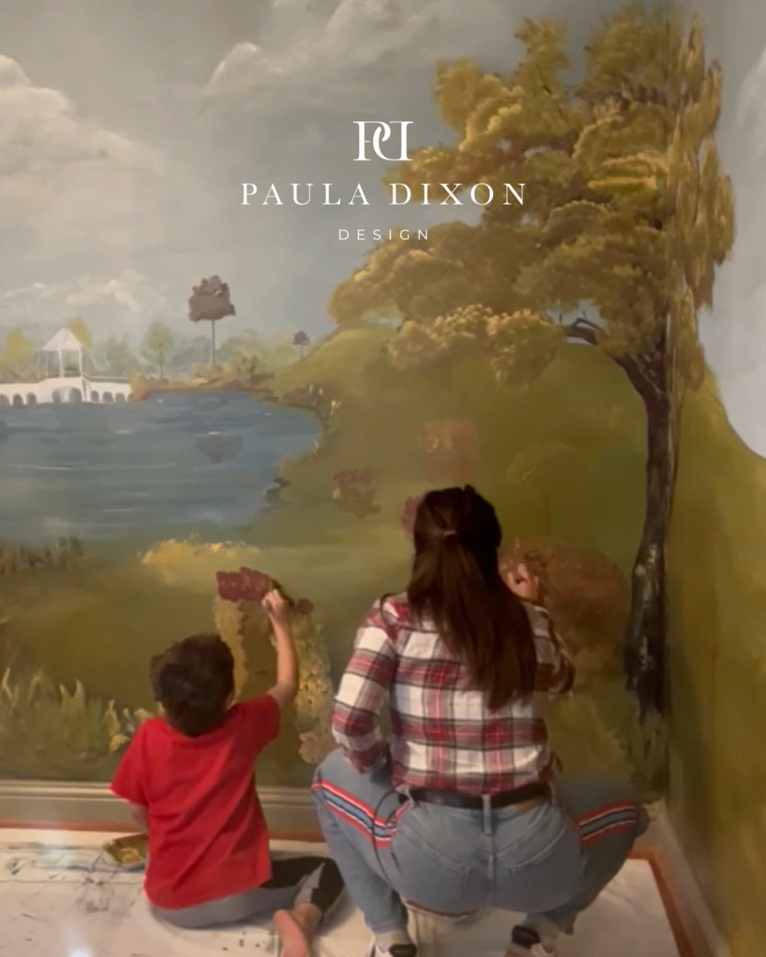 Custom Round Top Mural
