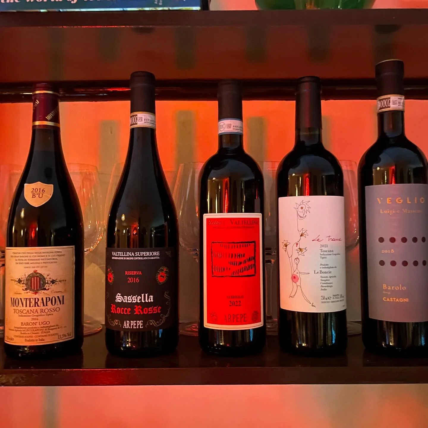 Nogle af vores helt store italienske r&oslash;dvine👆

#restaurantsafari #baggesensgade9