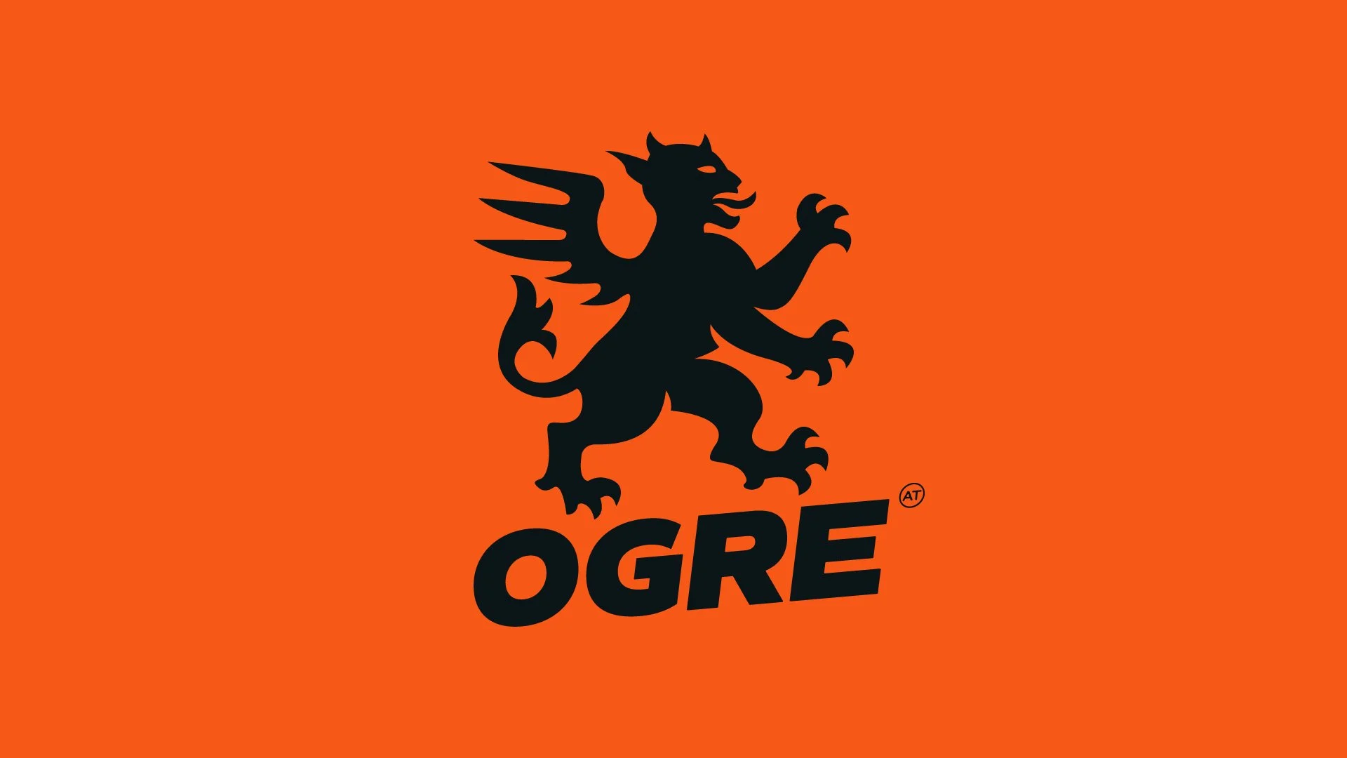Logo d'un griffon robuste noir avec des ailes, debout sur ses pattes arrière, avec le mot 'OGRE' écrit en dessous sur un fond orange.