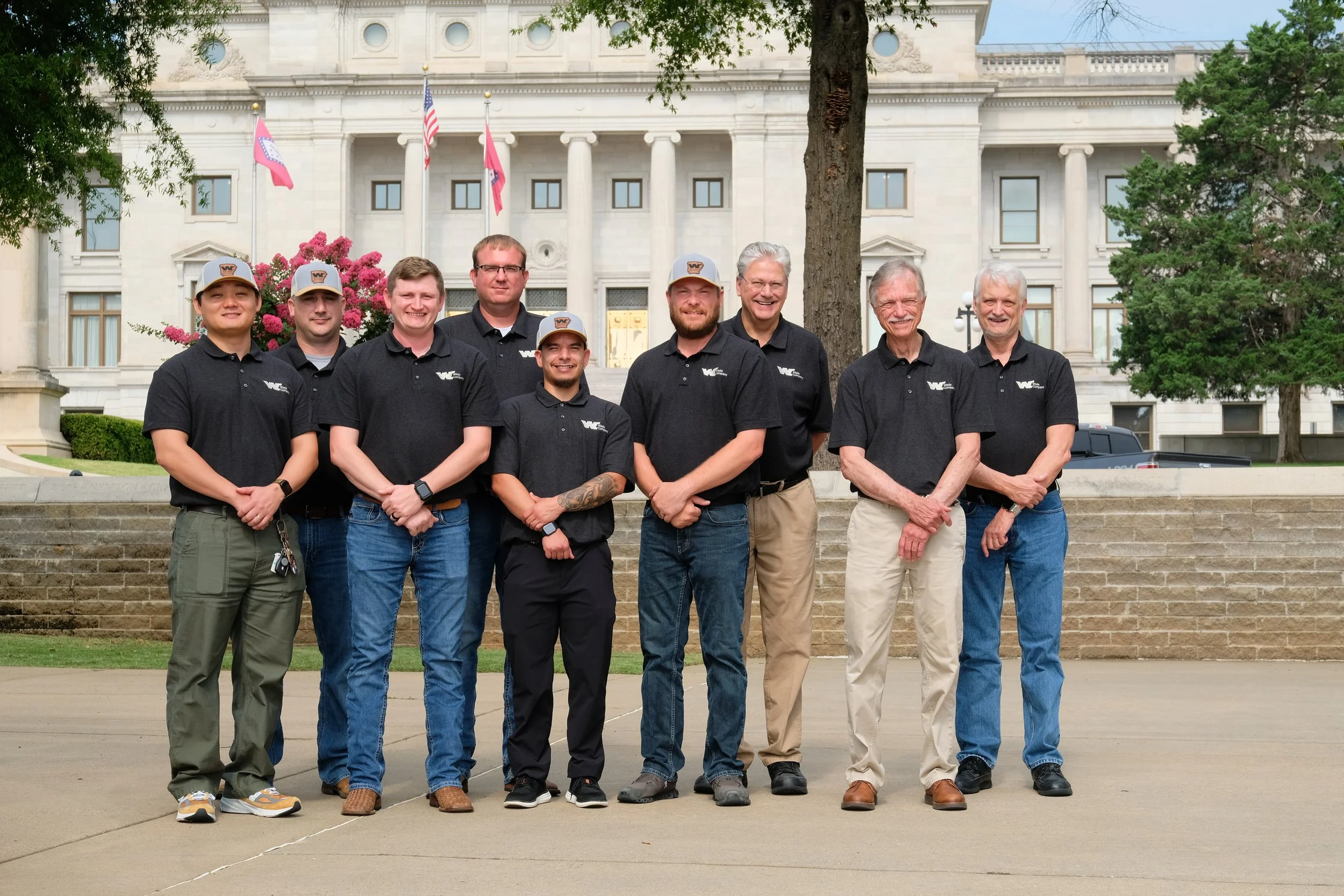 WadeCompany_graduation_AAE_2026_33.JPG