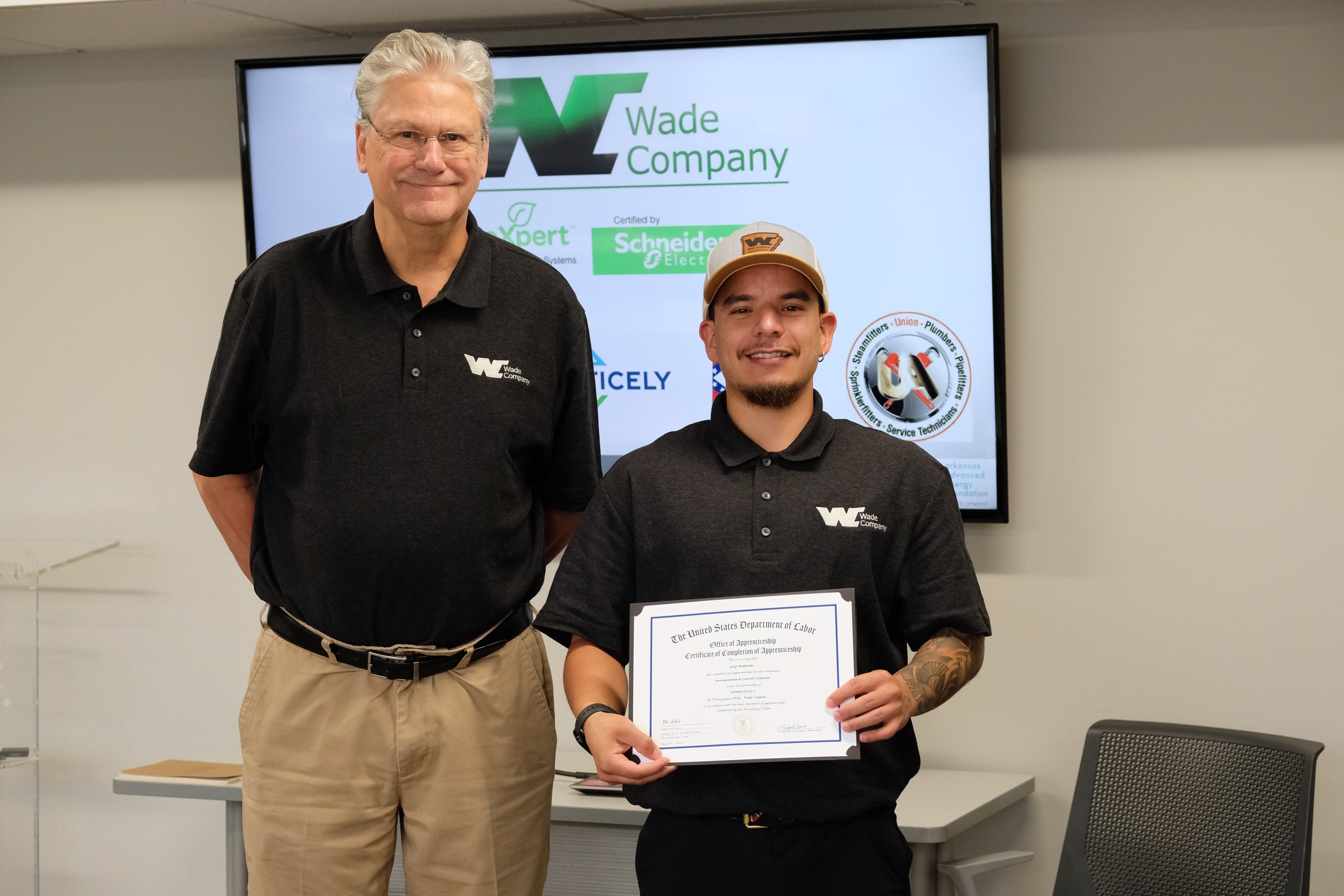 WadeCompany_graduation_AAE_2026_46.JPG