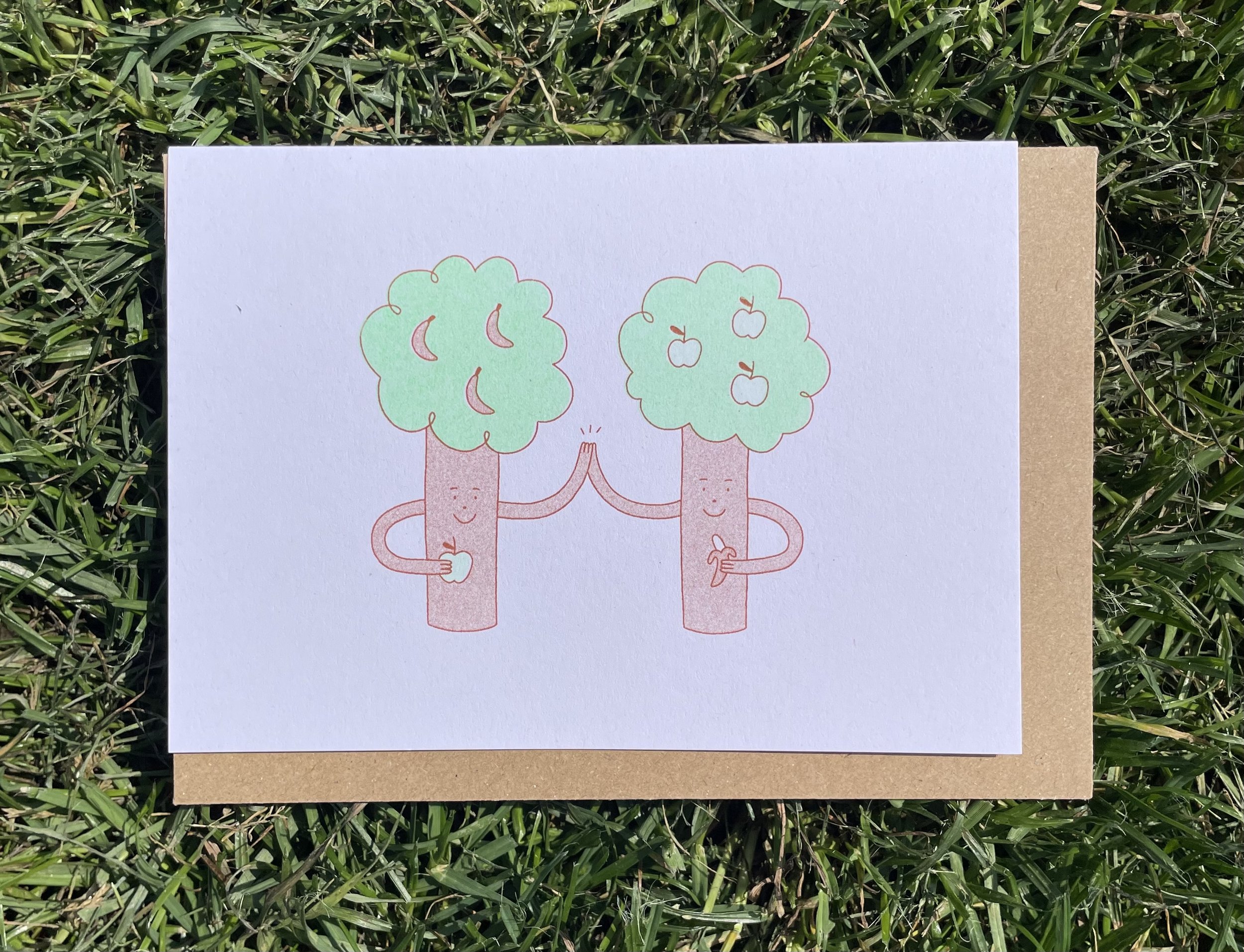 Riso printed greeting cards 🍏
High five trees