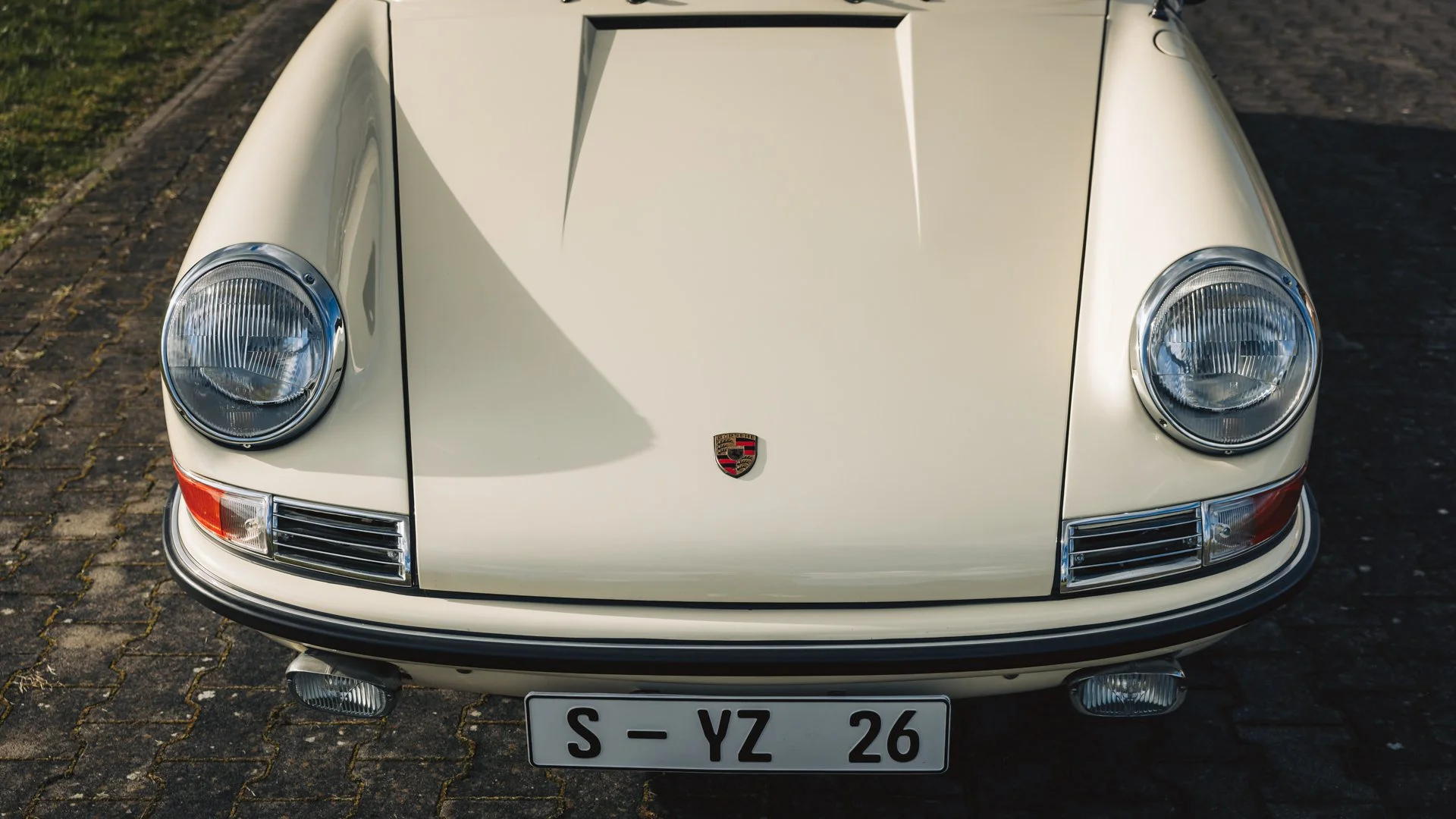 VE26_r0058 1966 Porsche 911 S Soft Window Targa_010.jpg