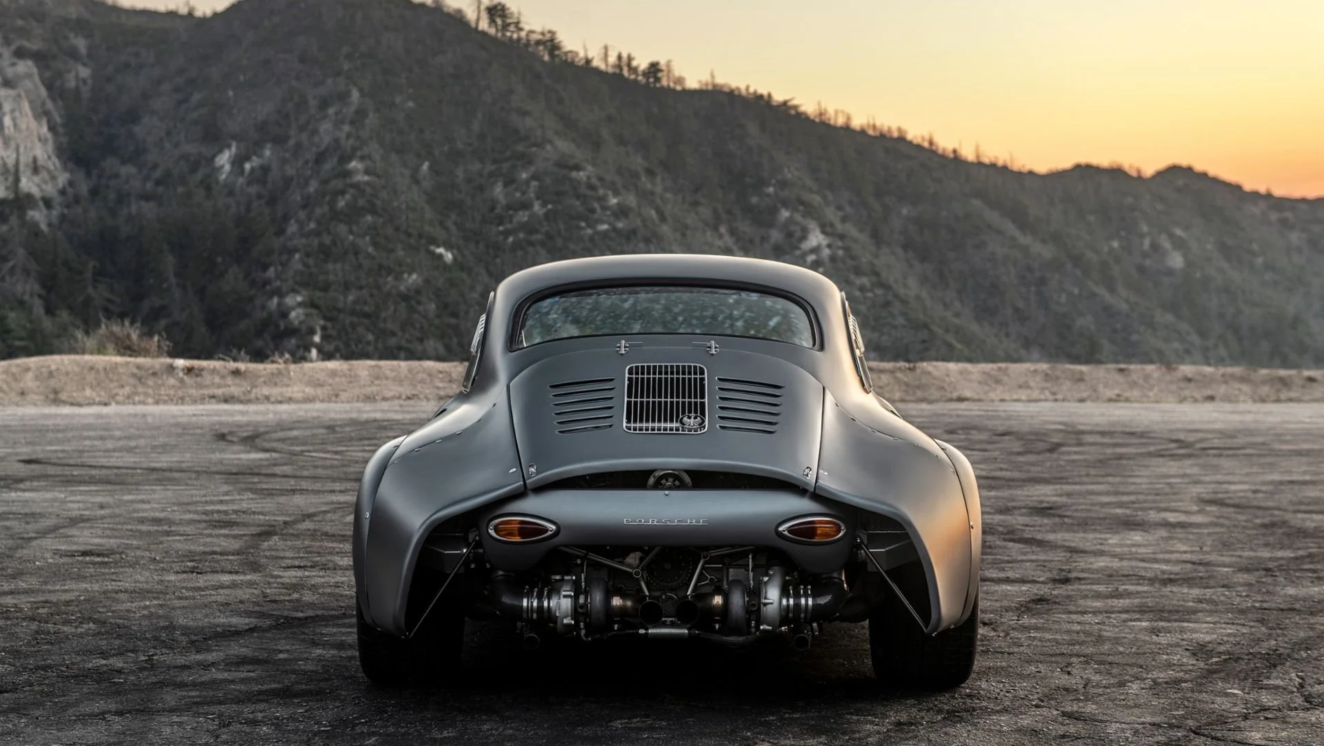 Emory Motorsports 356 RSR Heck