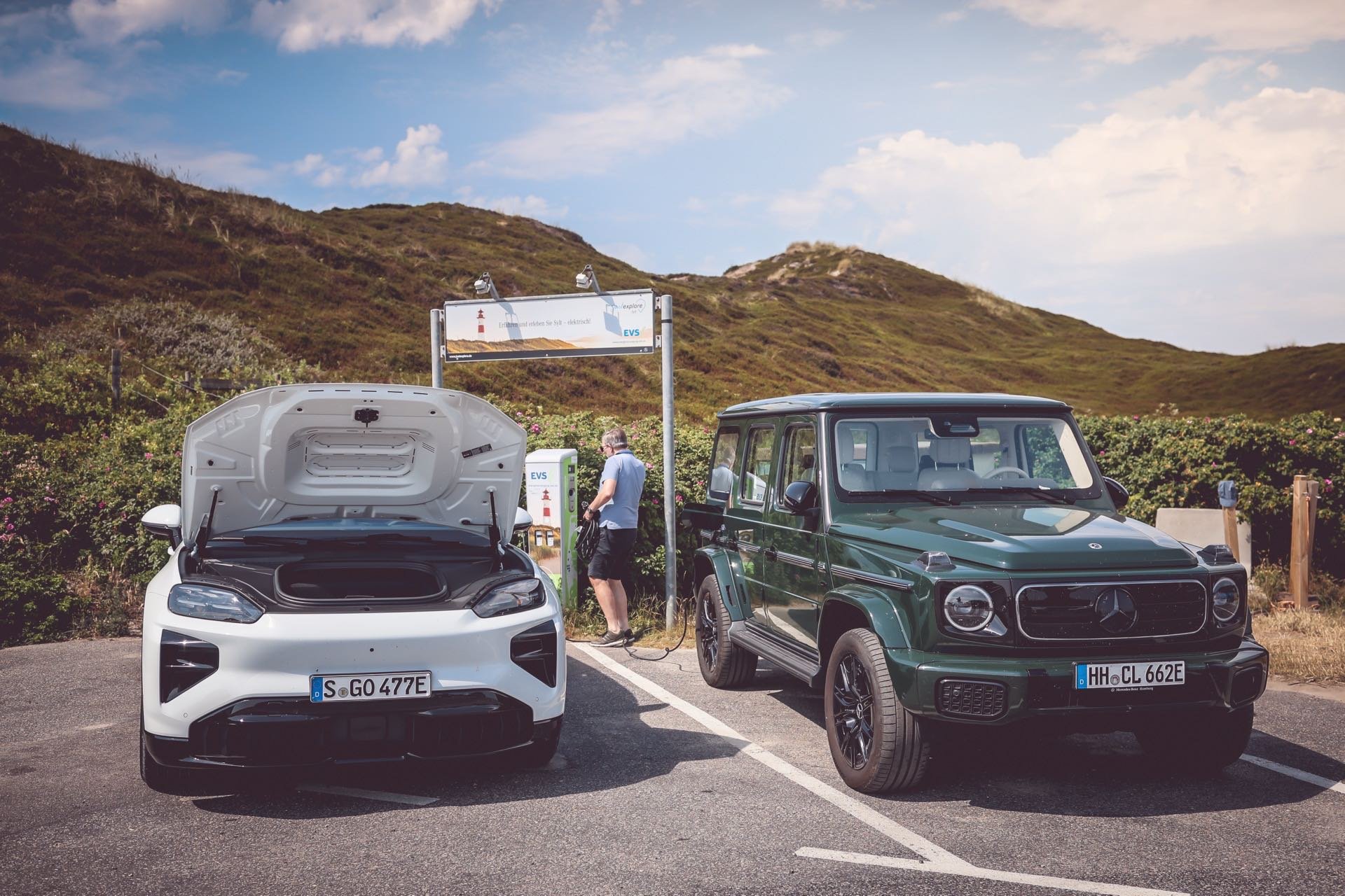 Porsche Cayenne Turbo Electric Test Laden