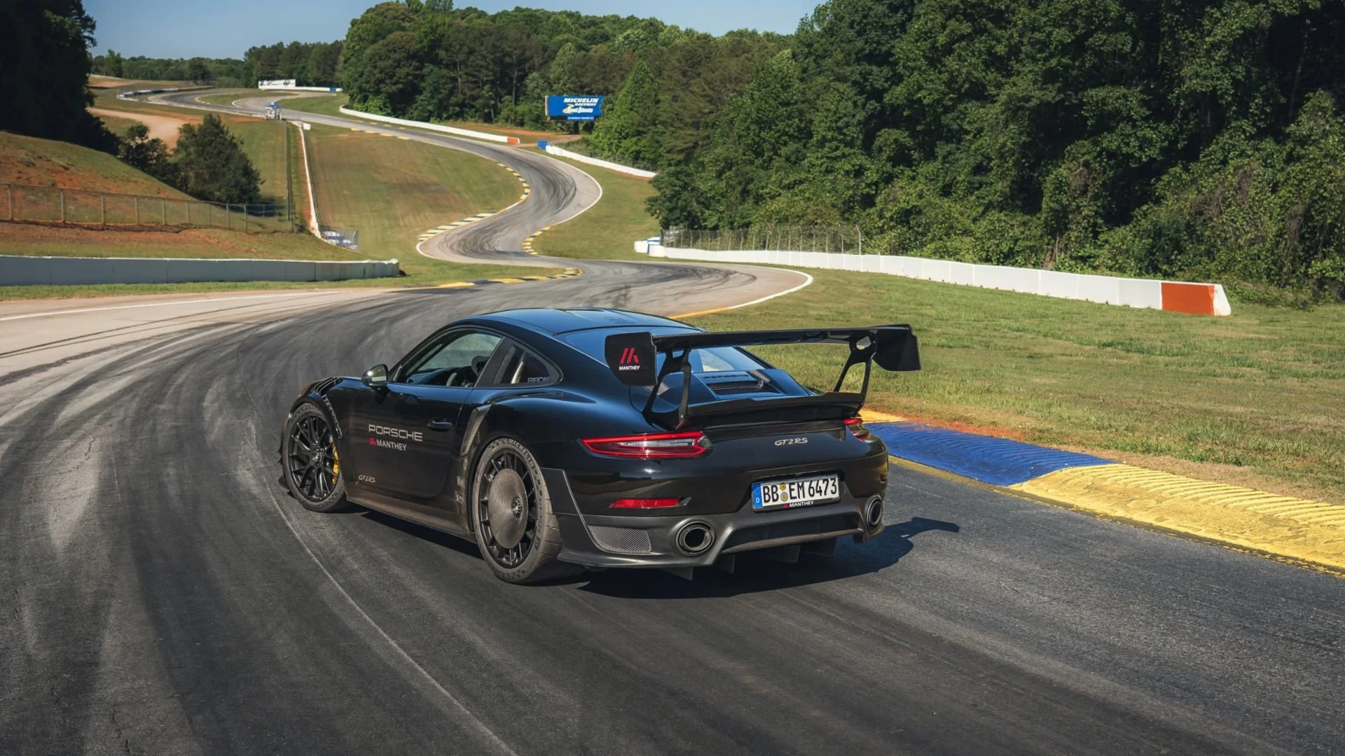 Porsche 911 GT2 RS Manthey Kit Road Atlanta Heck