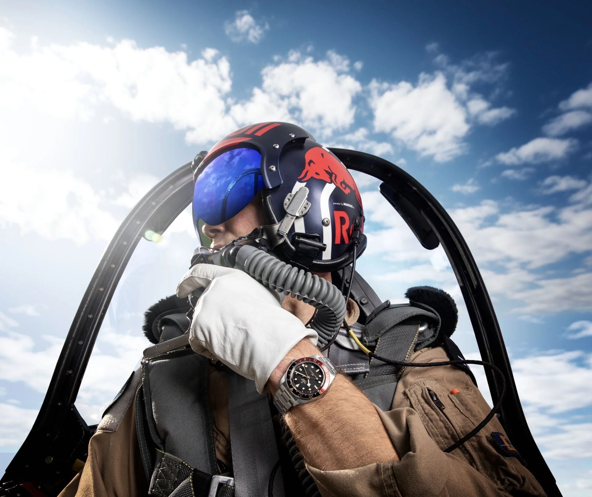 Flying Bulls und Tudor: Die Kunst des Fliegens