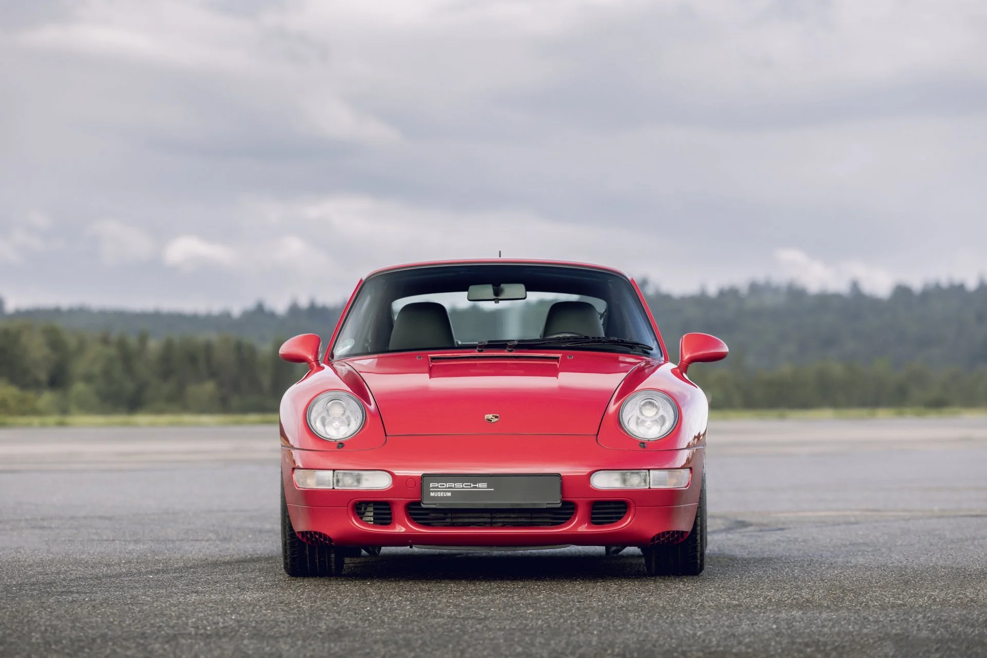 Porsche 993 Carrera 4S Front