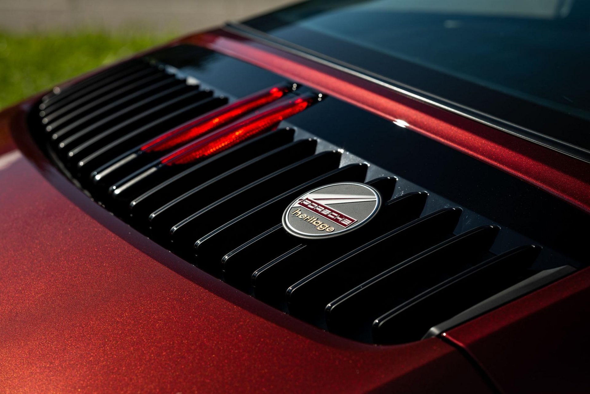 Porsche 911 Targa 4S Heritage Design Edition Badge