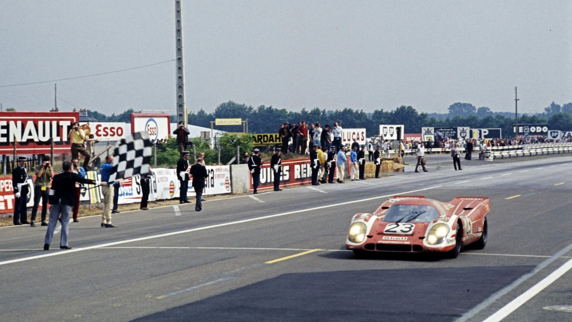 Hans Herrmann Le Mans 1970 Porsche 917