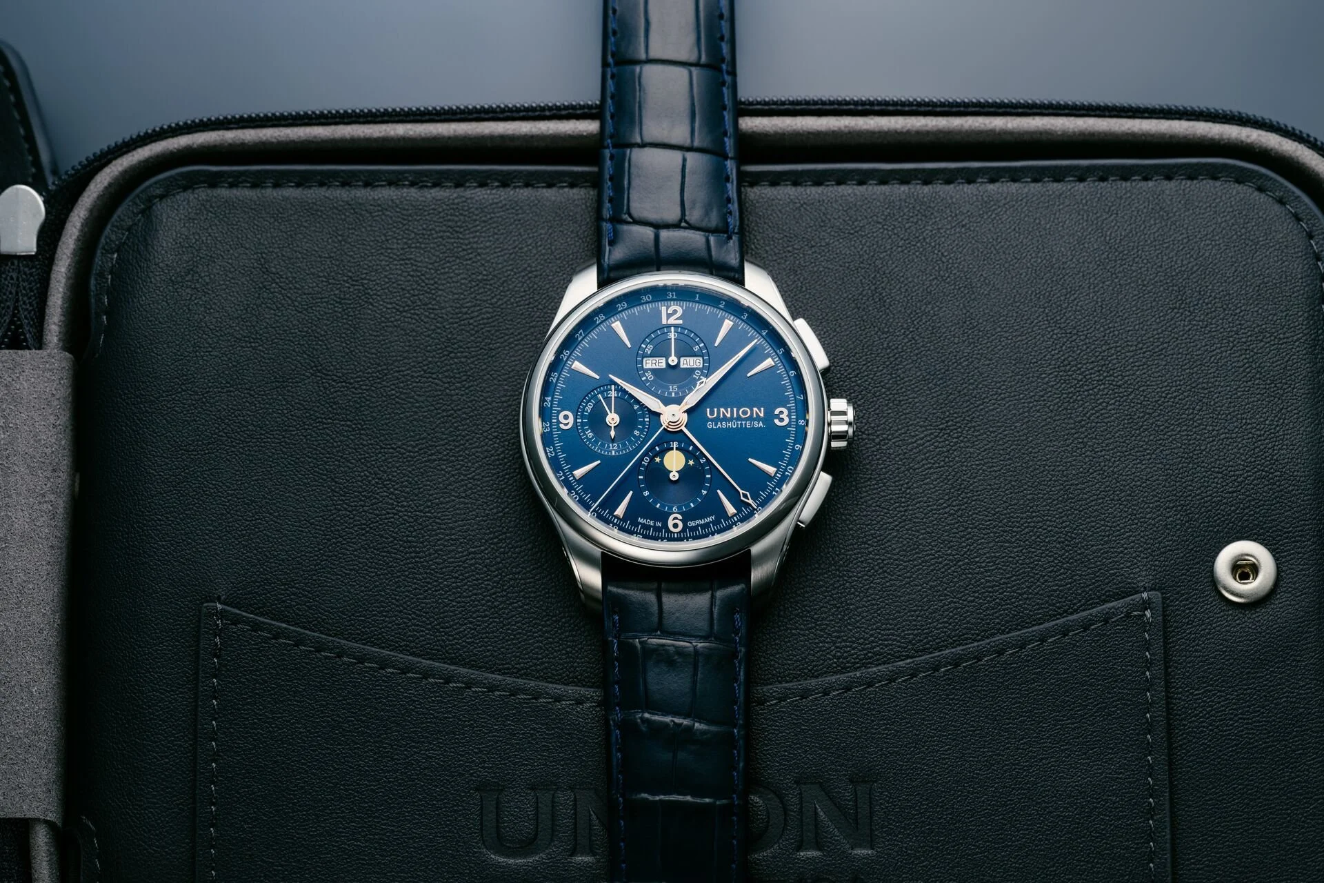 Union Glashütte Belisar Chronograph Mondphase: Elegante Kalenderuhr