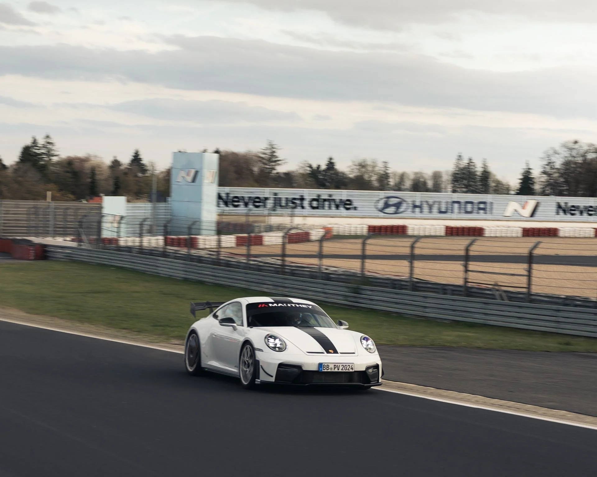 Porsche 911 GT3 Manthey Kit Nürburgring