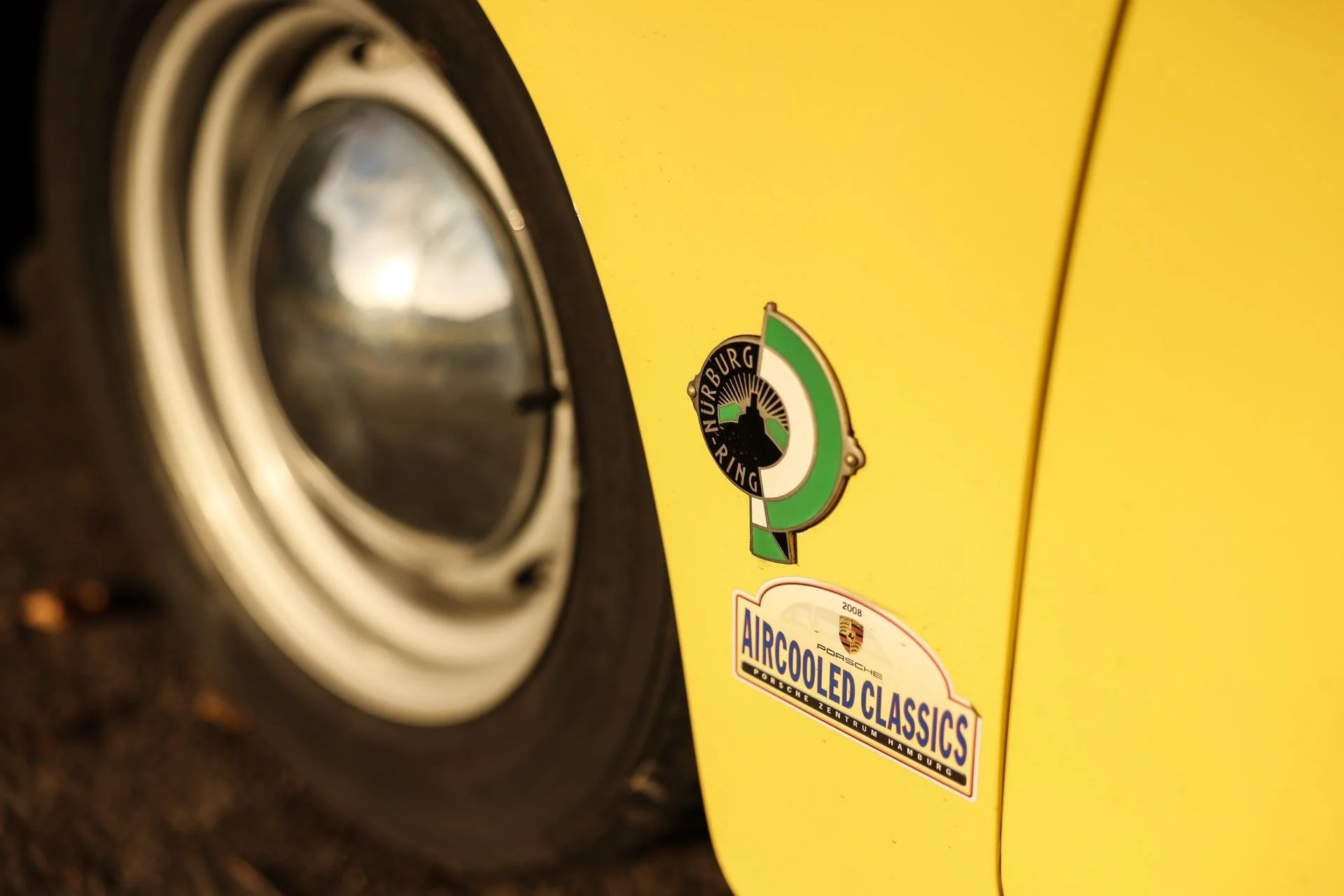 Porsche 356 A Outlaw Badges