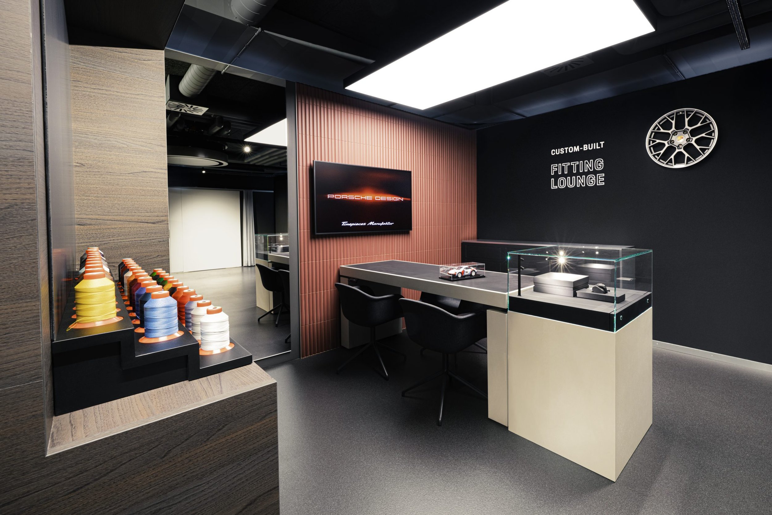 Porsche Design Manufaktur fitting Lounge