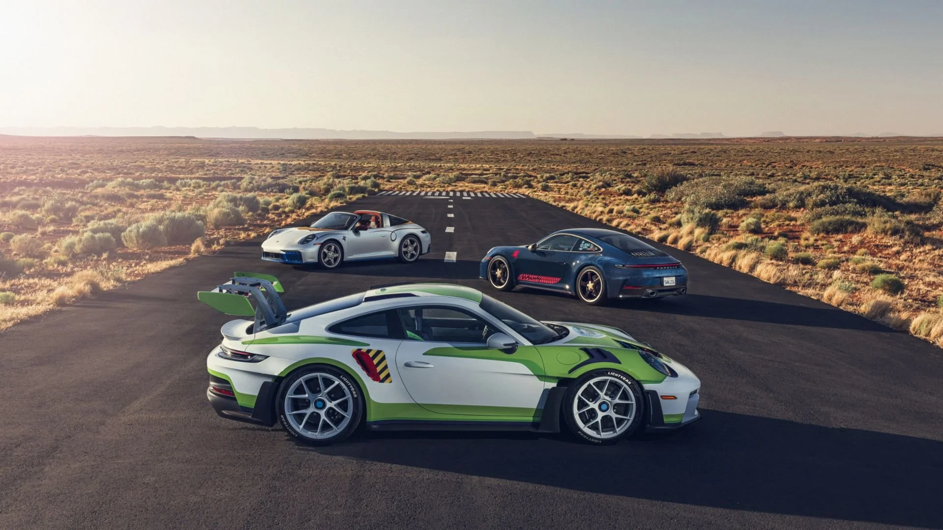 Woody, Buzz und Jessie als Porsche : Drei 911 zur Premiere von Toy Story 5