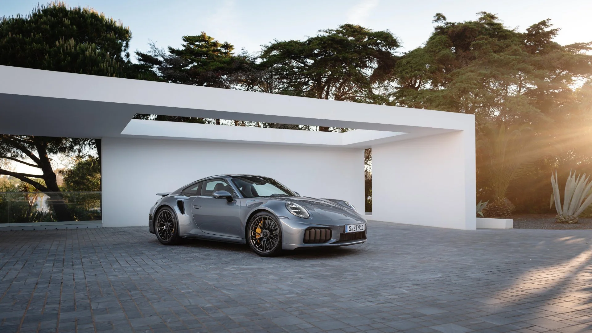 Neuer Porsche 911 Turbo S 2025: Stärkster und schnellster 911 aller Zeiten