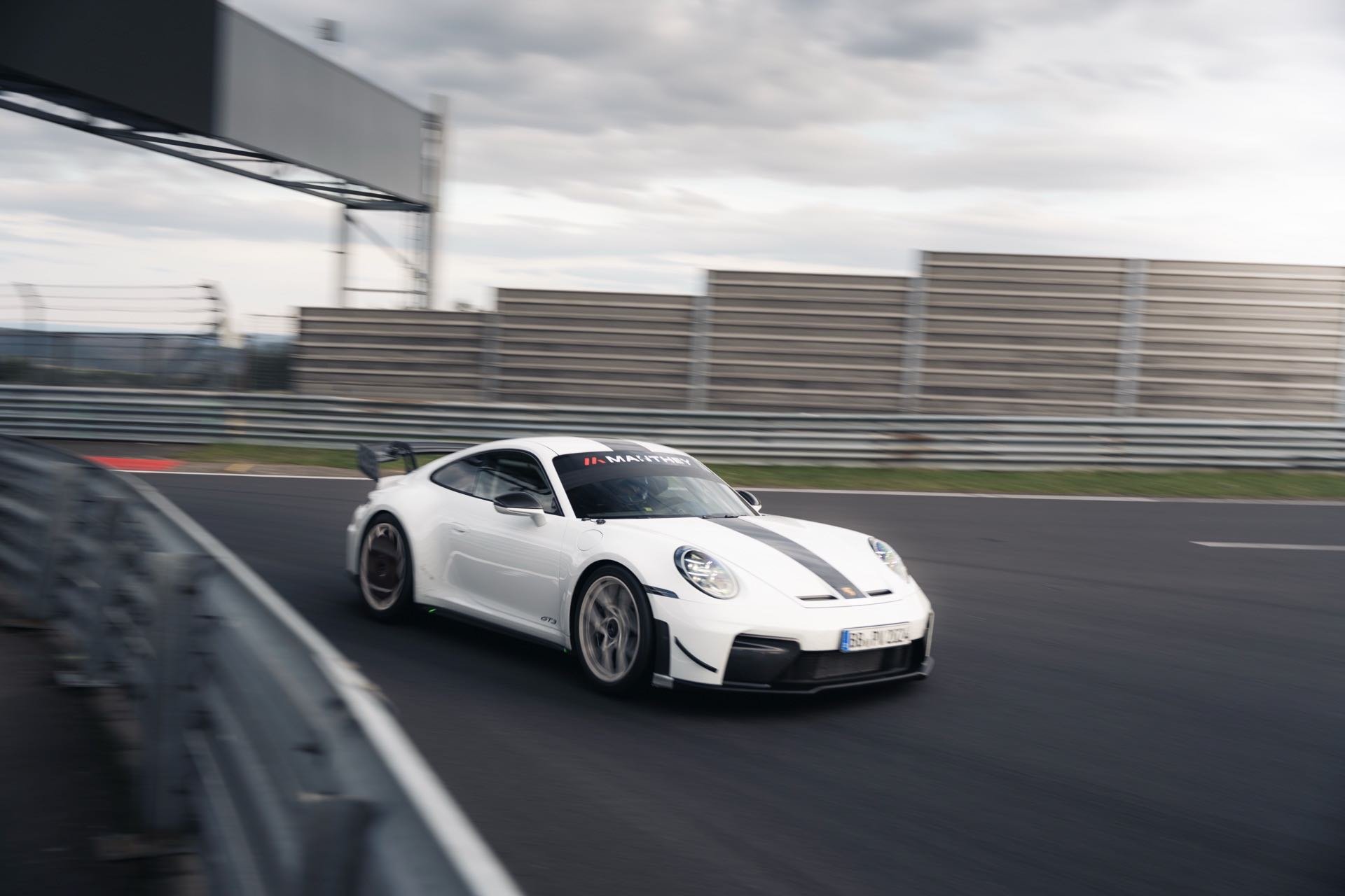 Porsche 911 GT3 mit Manthey Kit: Neue Bestzeit auf der Nordschleife