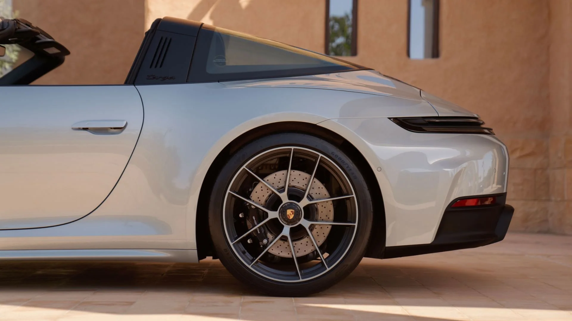 Porsche 911 Targa Green Roof grünes Dach Rad