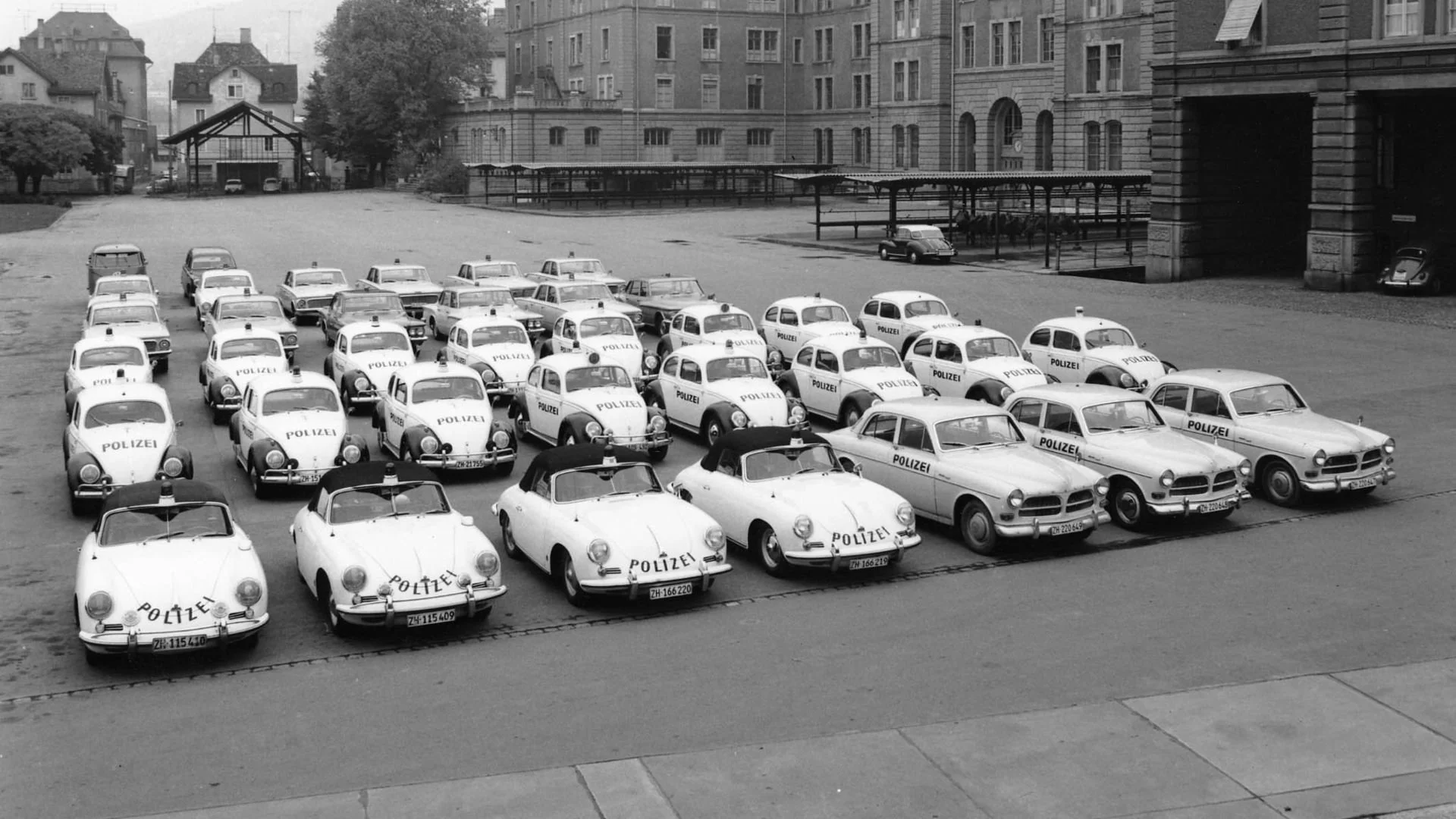 Porsche 356 Zürcher Polizei Hof