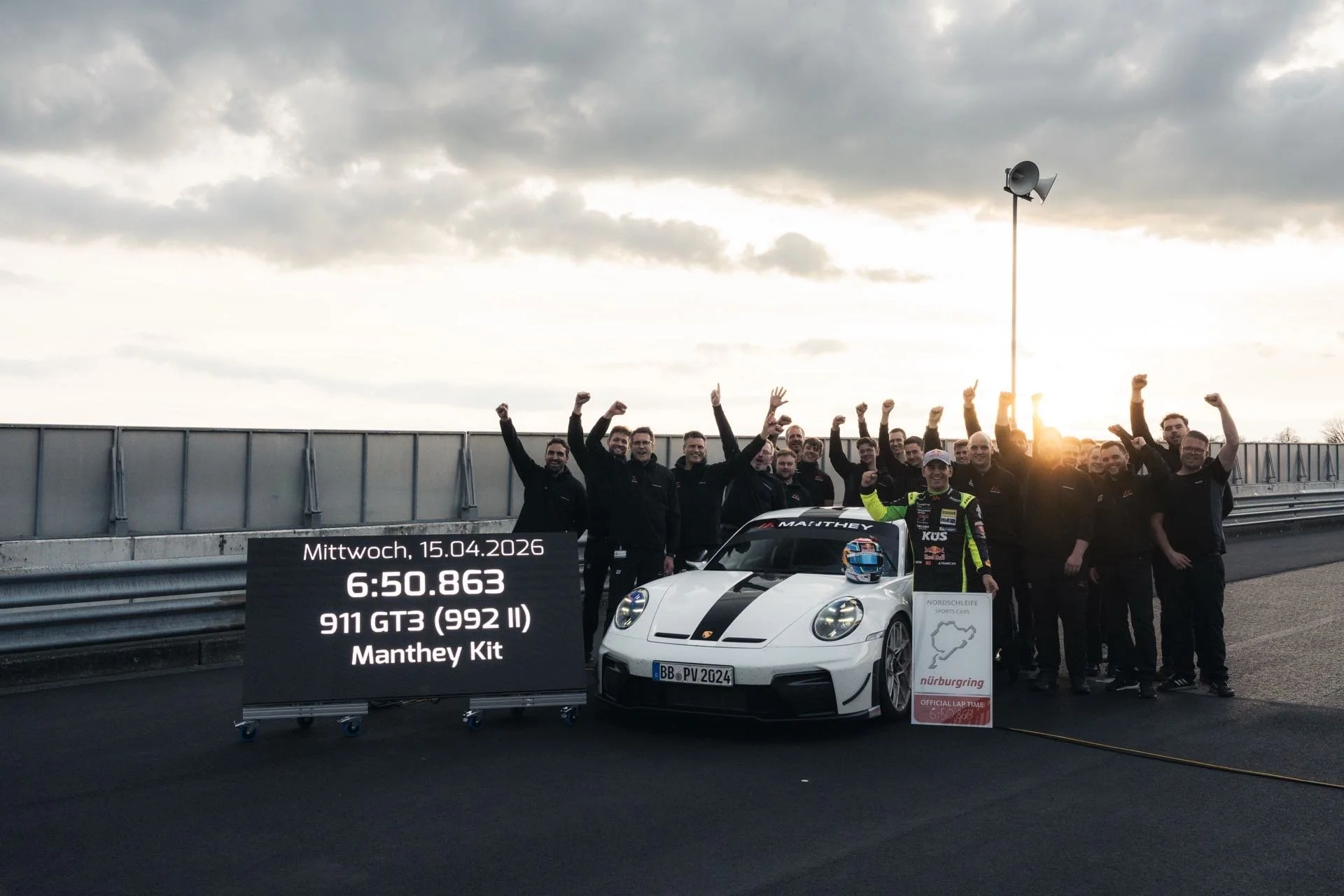 Porsche 911 GT3 Manthey Kit Rekord