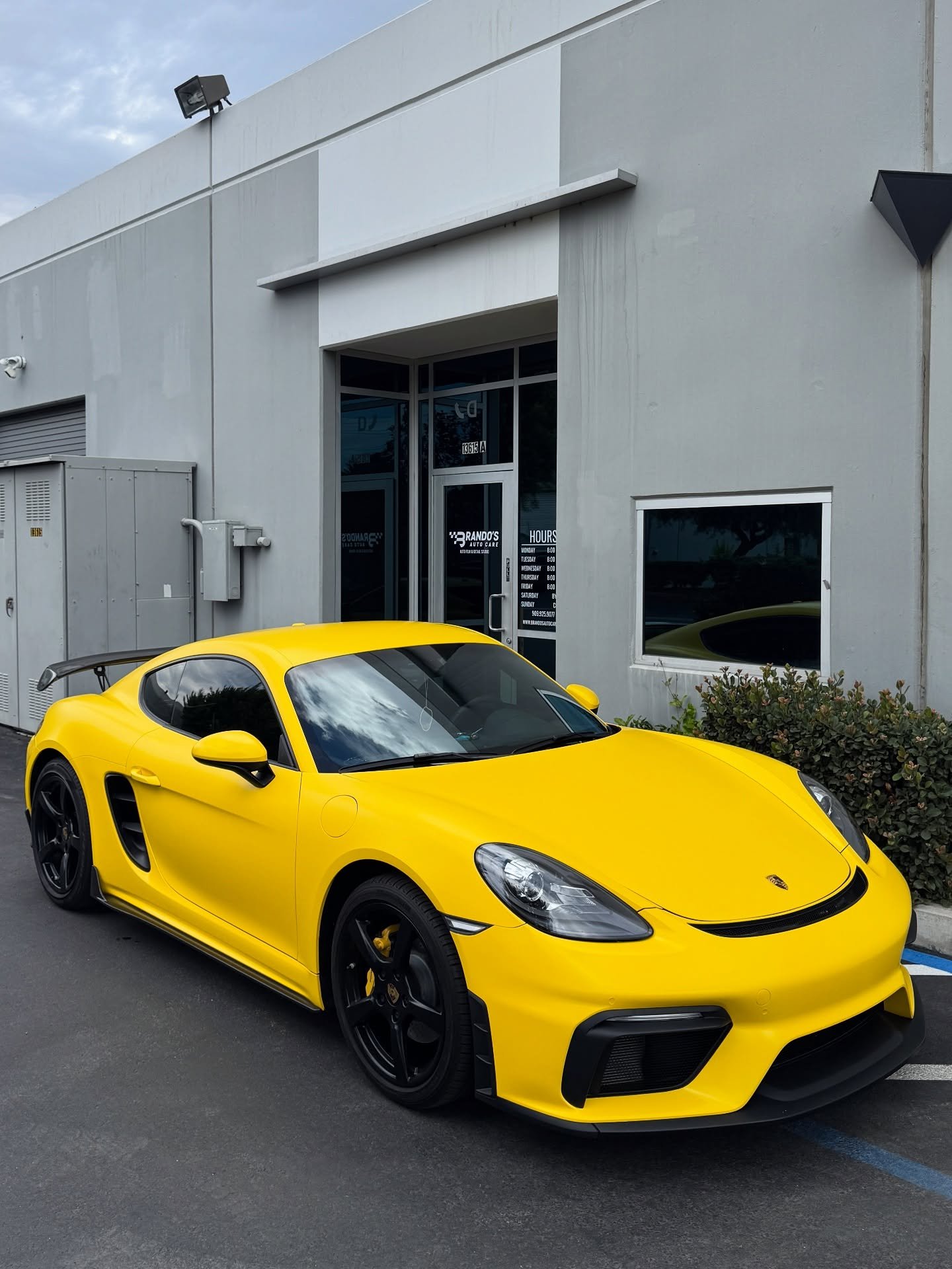 Satin Yellow went down for this Porsche to give it a classic speed yellow look with a little bit of a twist. Accenting all these carbon upgrades to give a beautiful look that ties it all together!