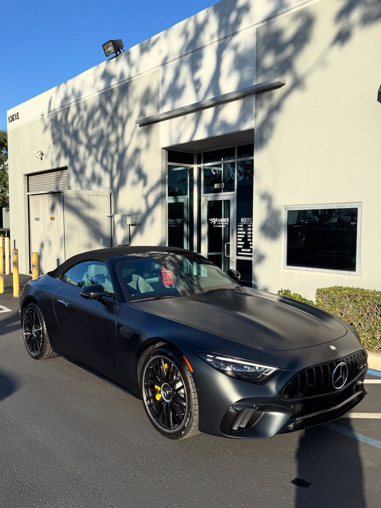 This Mercedes SL55 AMG recieved our Full Protection package including : Full Body Paint Protection Film, Windshield Protection Film, Full Ceramic Tint, and Paint/Wheel/Soft Top Coating

Full Protected for many years to come!