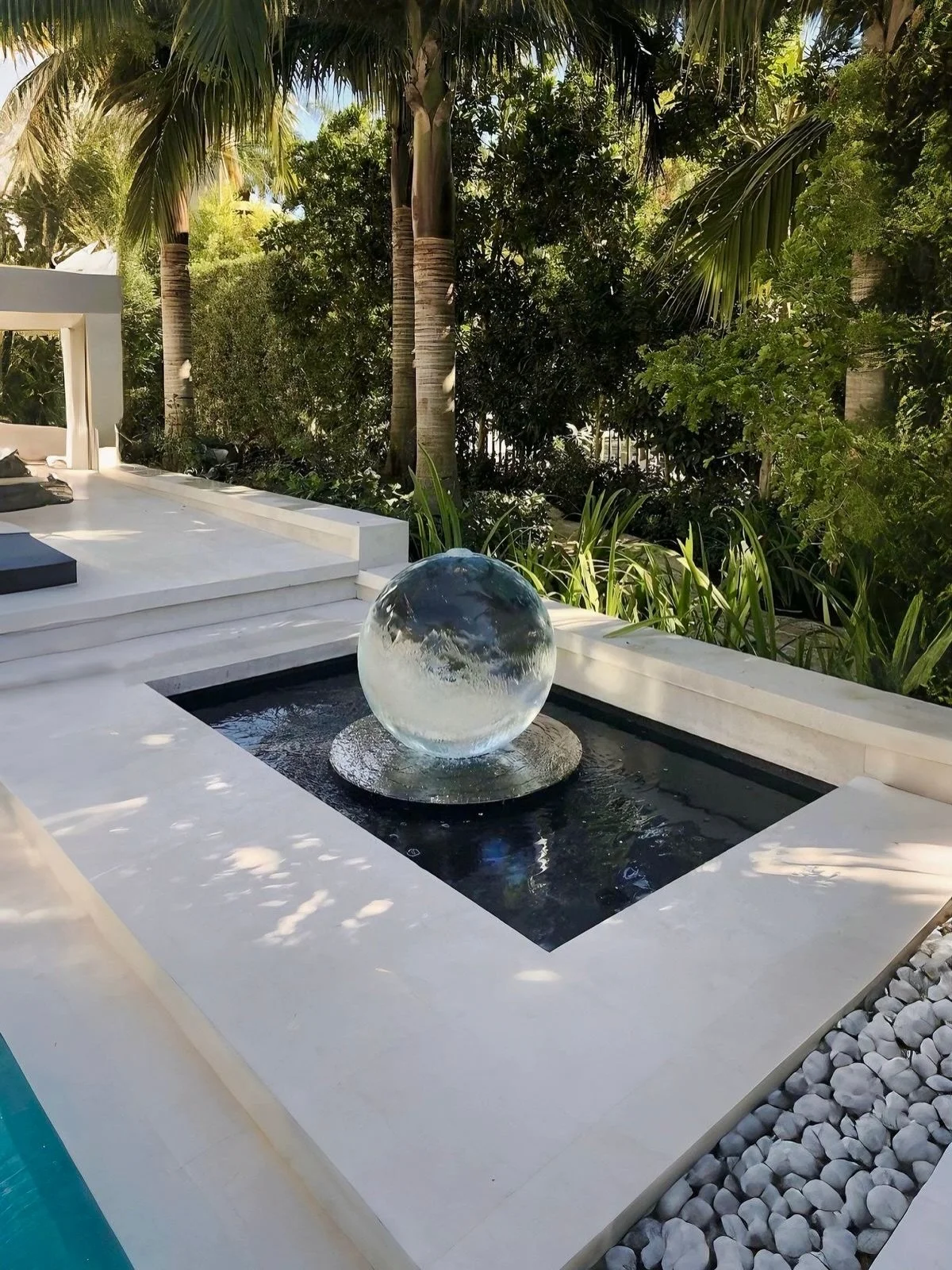 Add a touch of modern elegance to your landscape with this Crystal Sphere Fountain, a contemporary water feature that combines art, light, and motion. Crafted from UV-durable acrylic, this clear, glossy sphere is built to shine beautifully in the sun