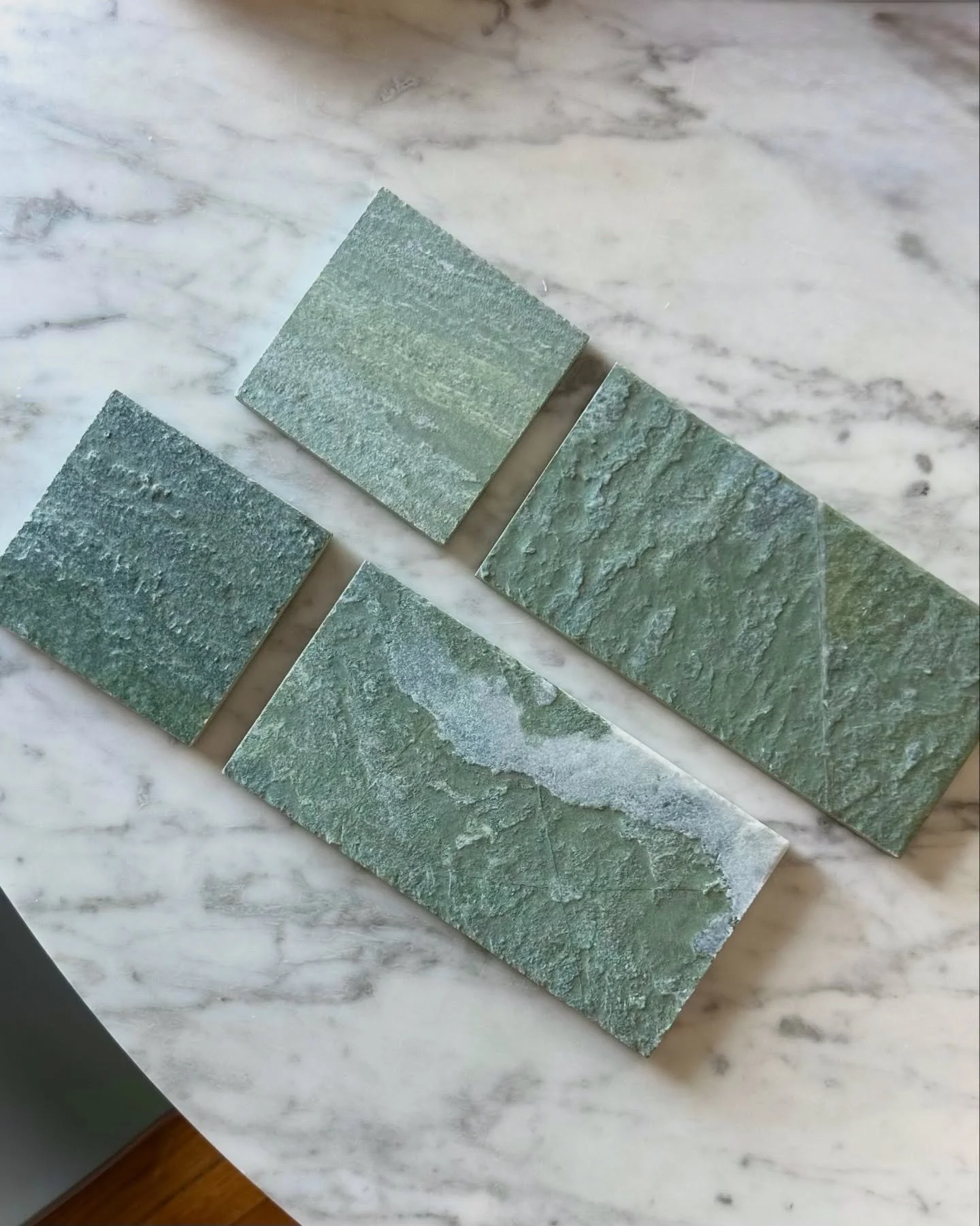 Verde Amazonas. The beauty of nature captured in a single stone

#architecturalfinishes #architecturalmaterials #exteriordesignmiami #naturalstone #naturalstonetiles