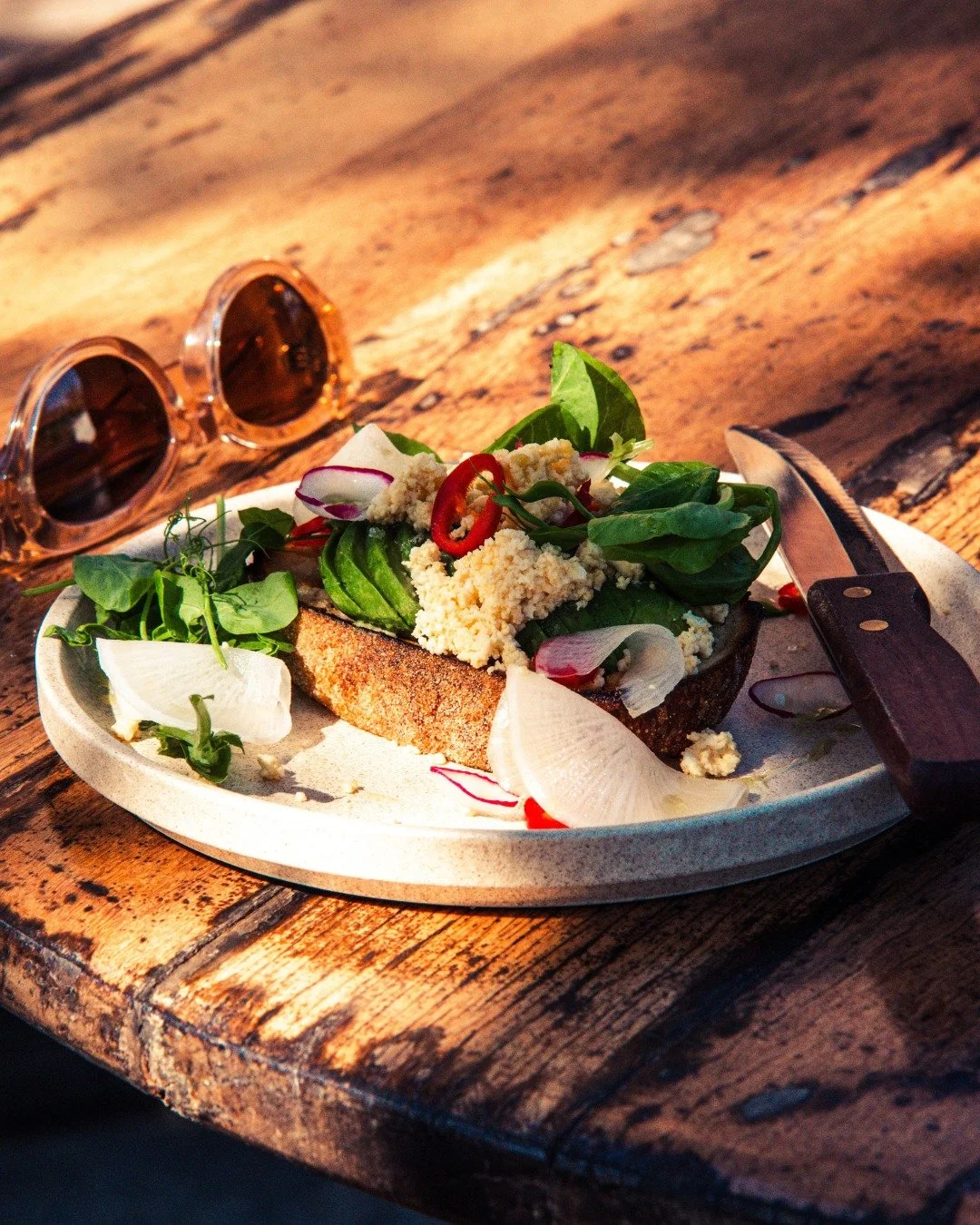 Avo toast has had a glow-up - citrus, heat and herbs, bathed in the morning light. 

Byron Bay | The Roadhouse | Breakfast | eggs | The Roady | Byron Bay Food | Byron Bay Eats | Matcha | Coffee | Best Breakfast | Cocktail
