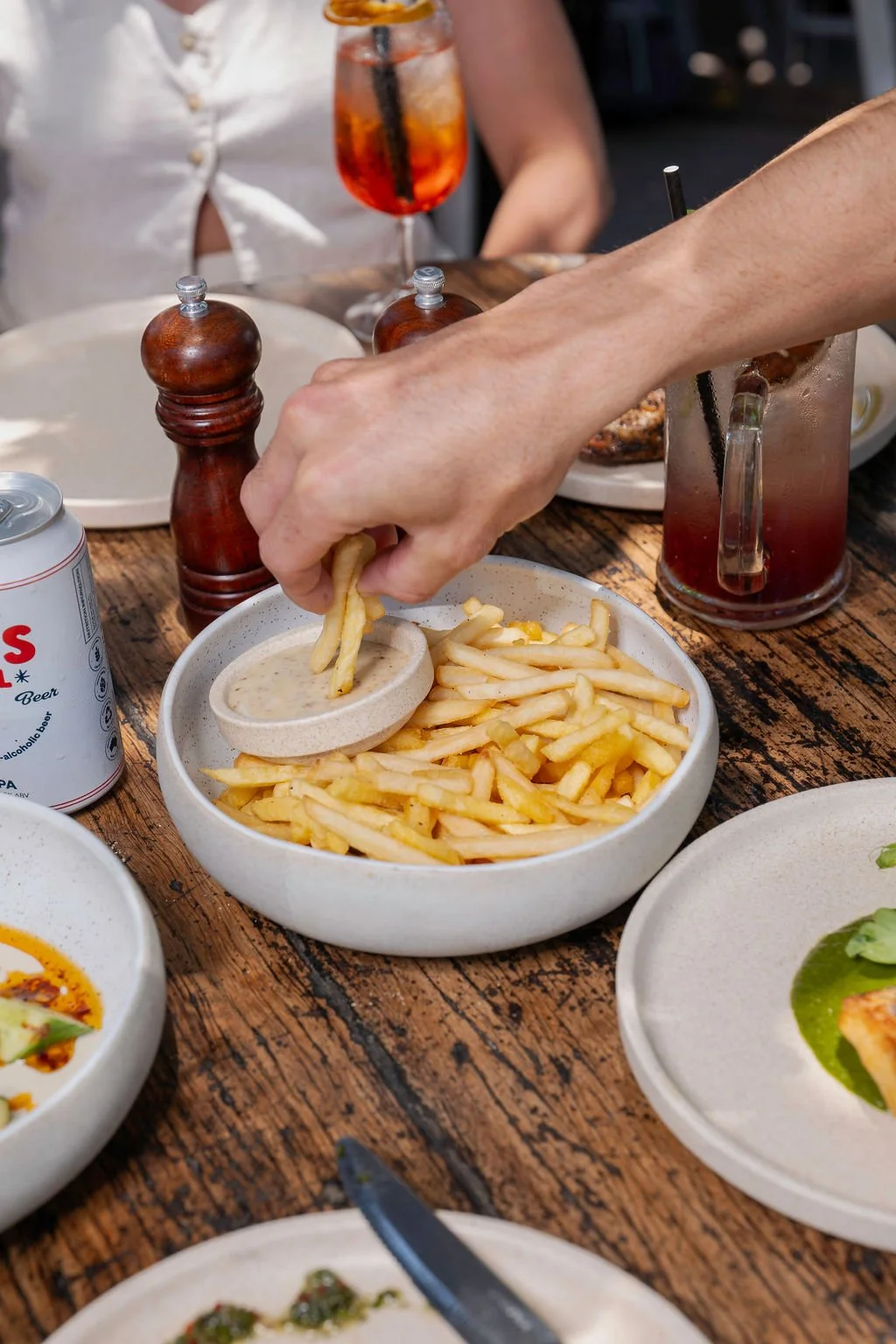 Roadhouse Byron Bay Happy Hour Lunch Dinner.jpg