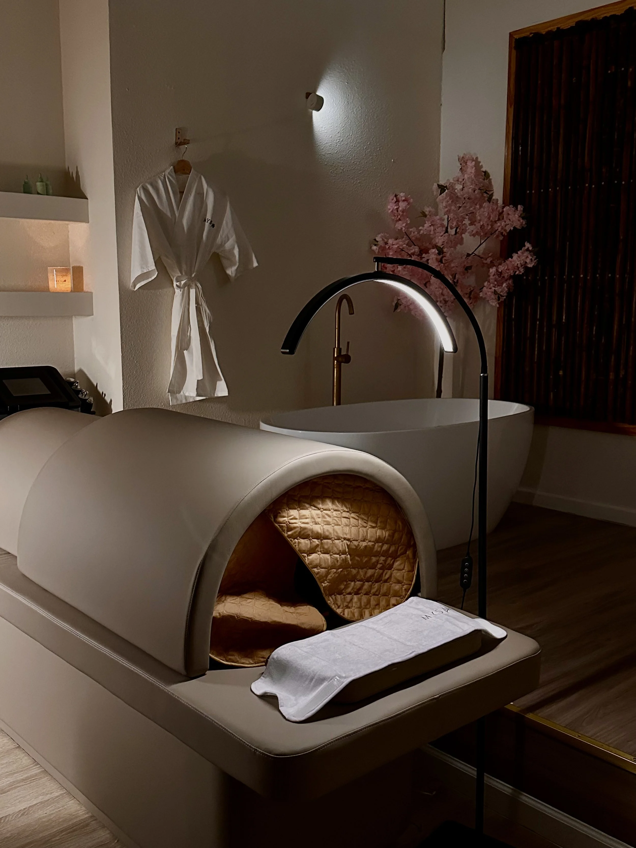 The Mysa Difference: Where Beauty Meets Deep Wellness in Our Sauna Beds