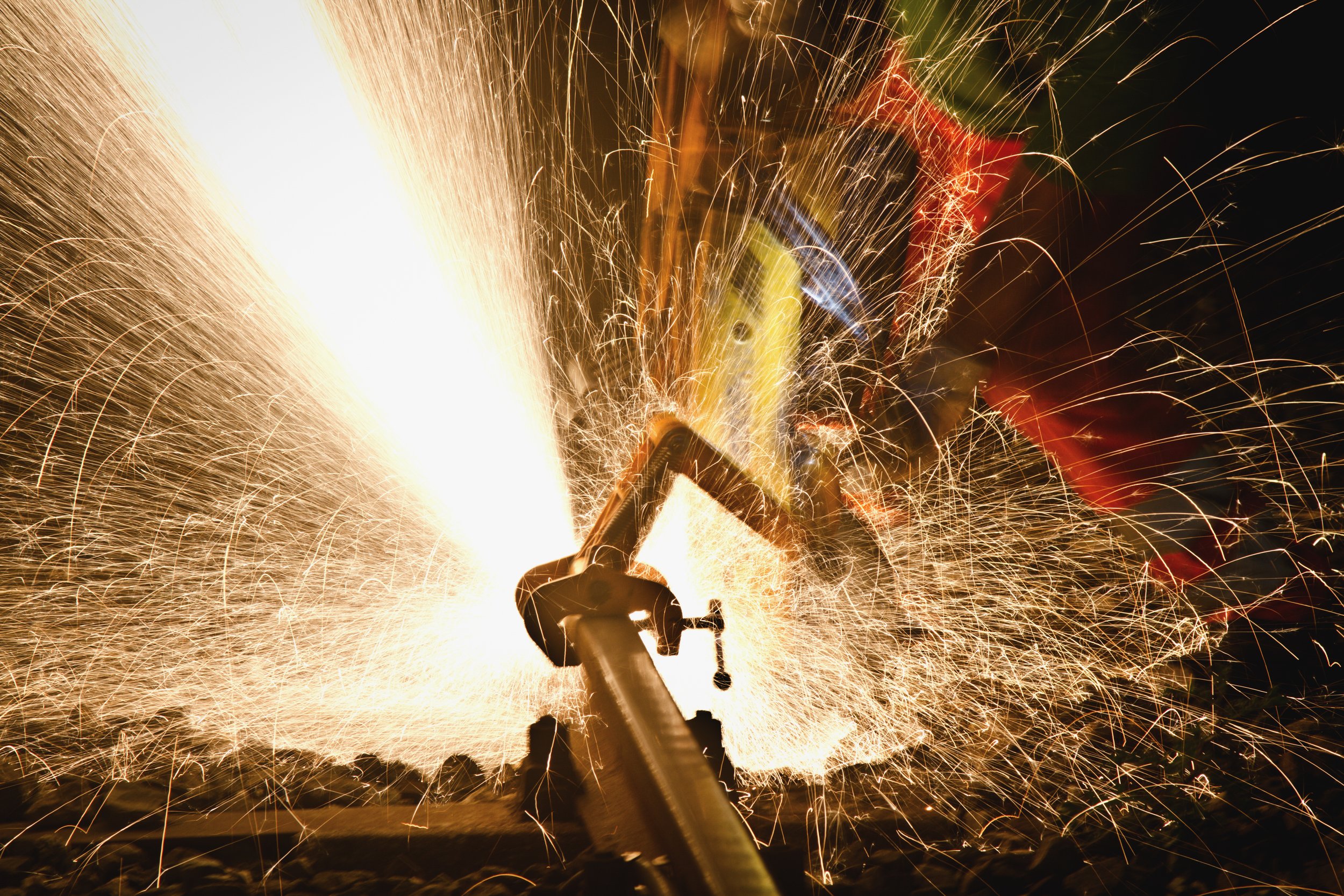 anonymous-man-working-with-steel-2023-11-27-05-36-26-utc.jpg